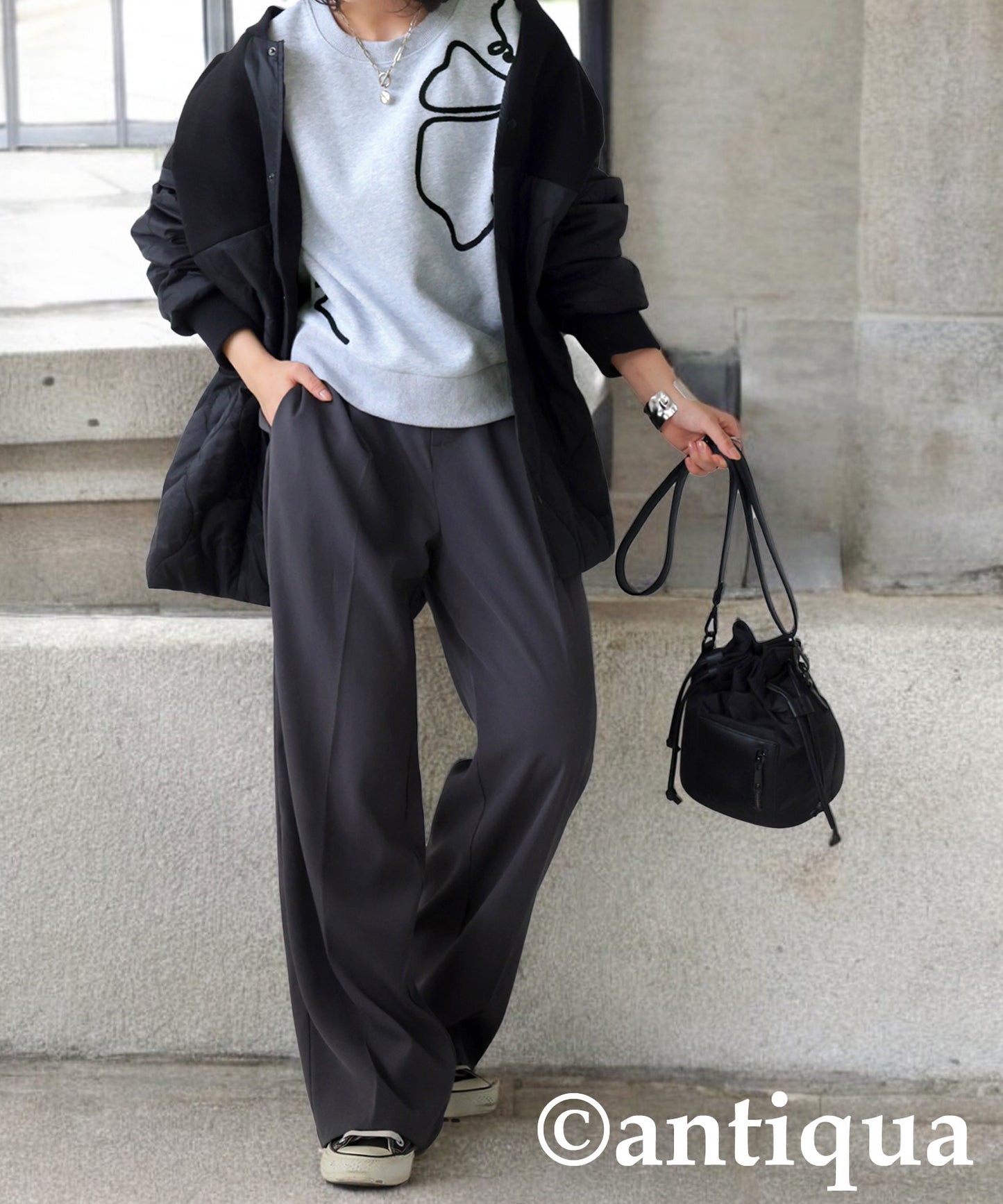 Line Short Sweatshirt Ladies
