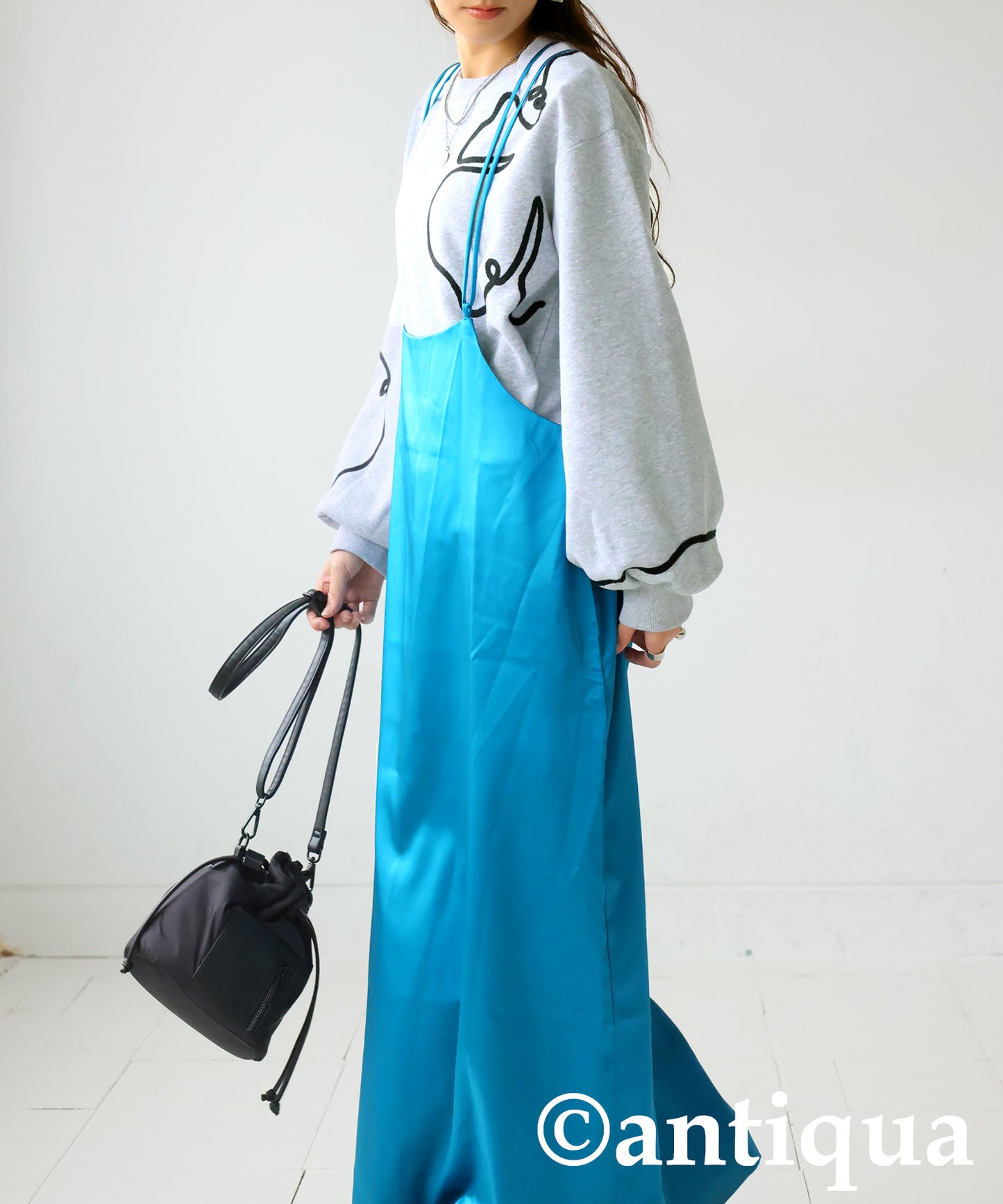 Line Short Sweatshirt Ladies