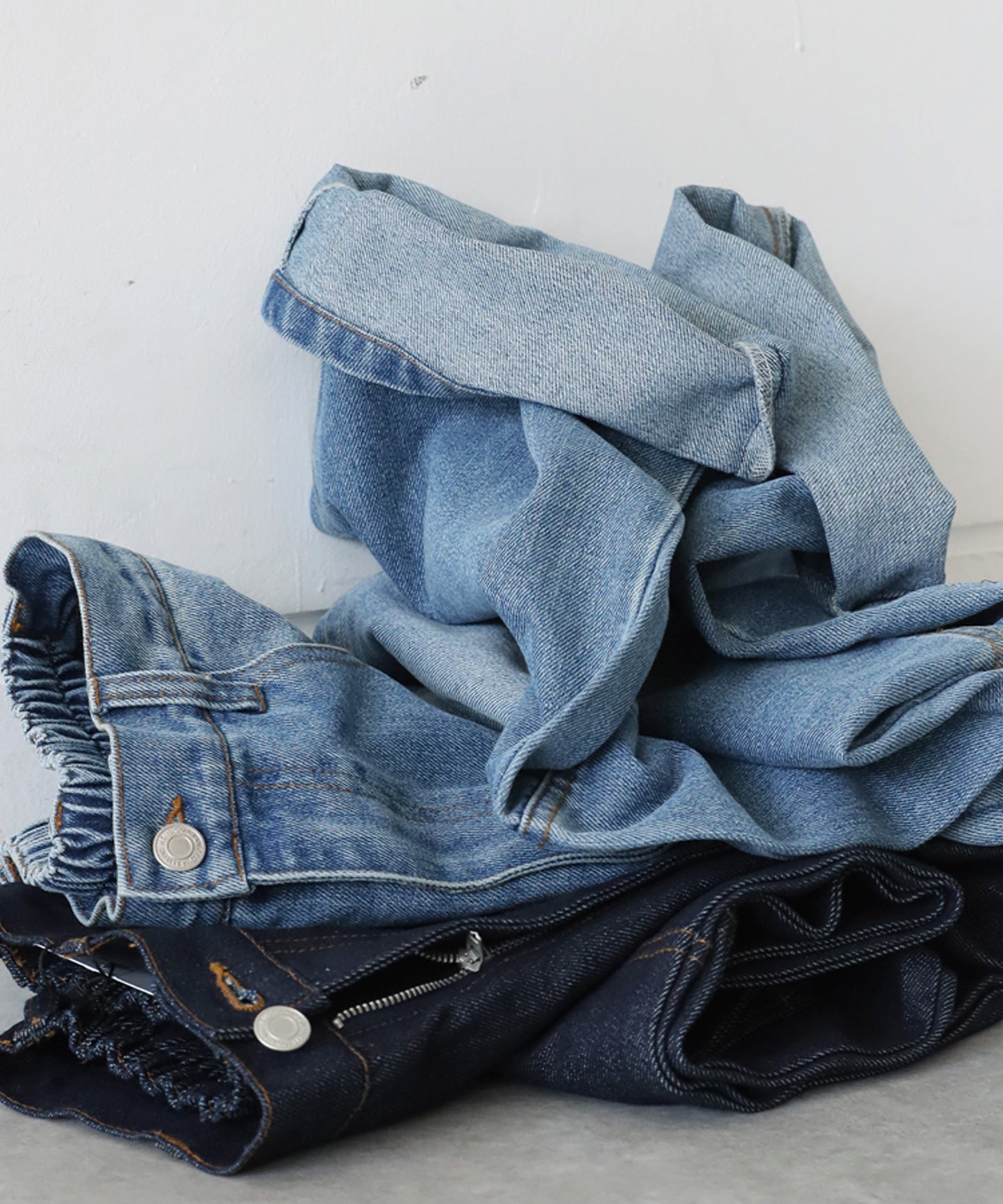 Curved Denim Pants Ladies