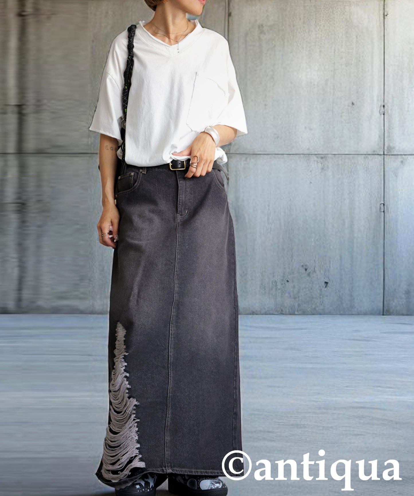 Ladies Distressed Denim Skirt