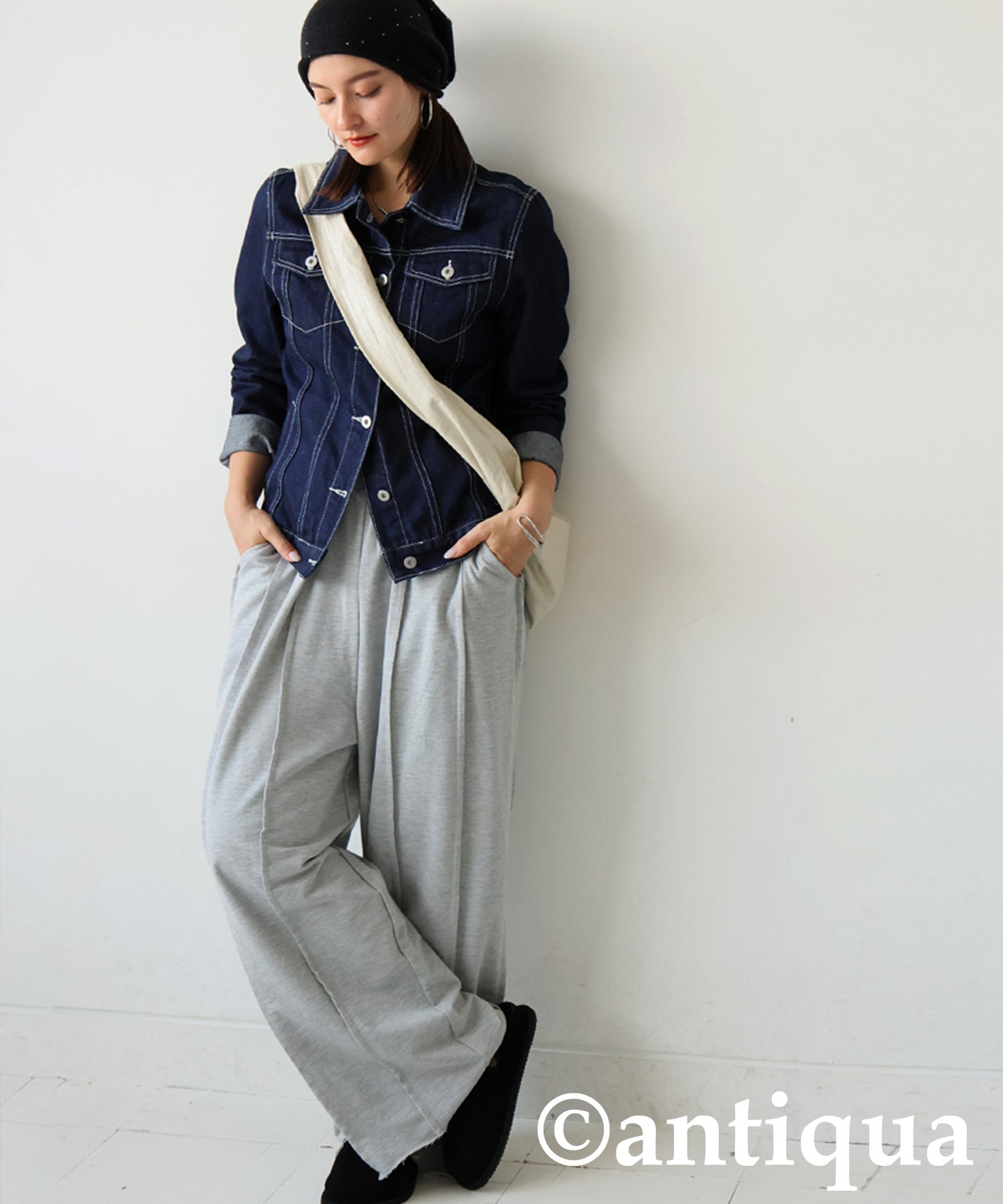 Pearl Knit Hat Ladies