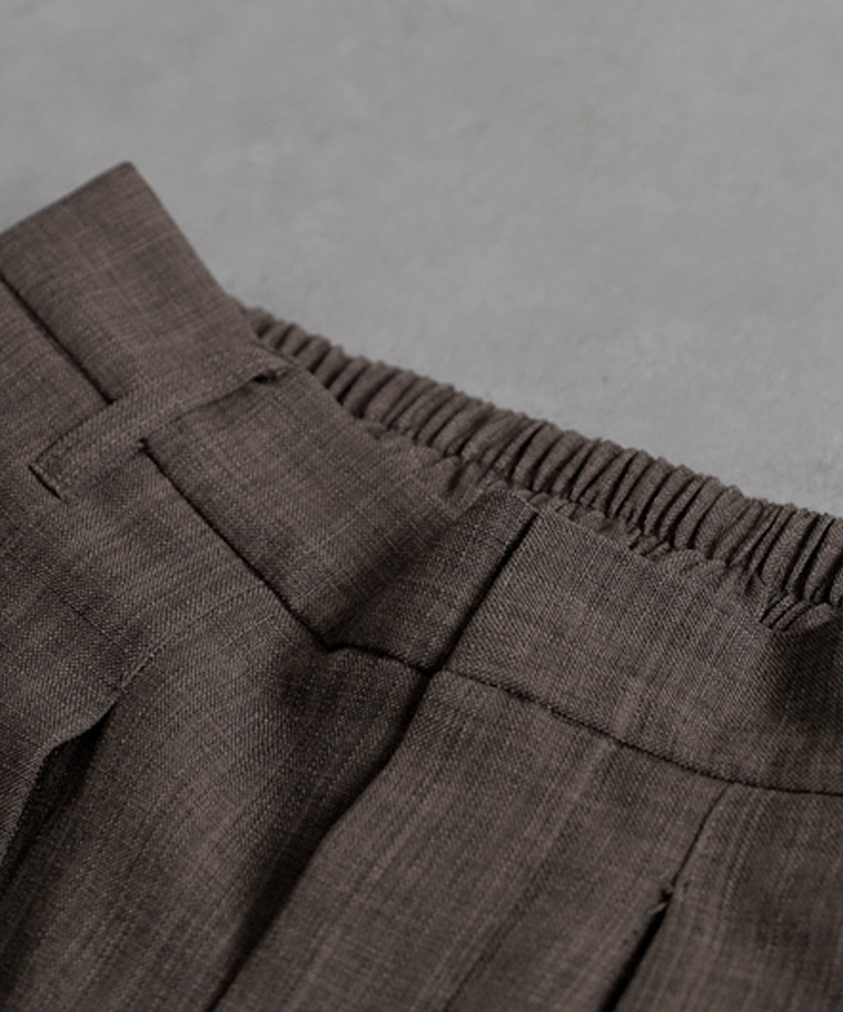 Center-Pleated Wide-Leg Pants Ladies