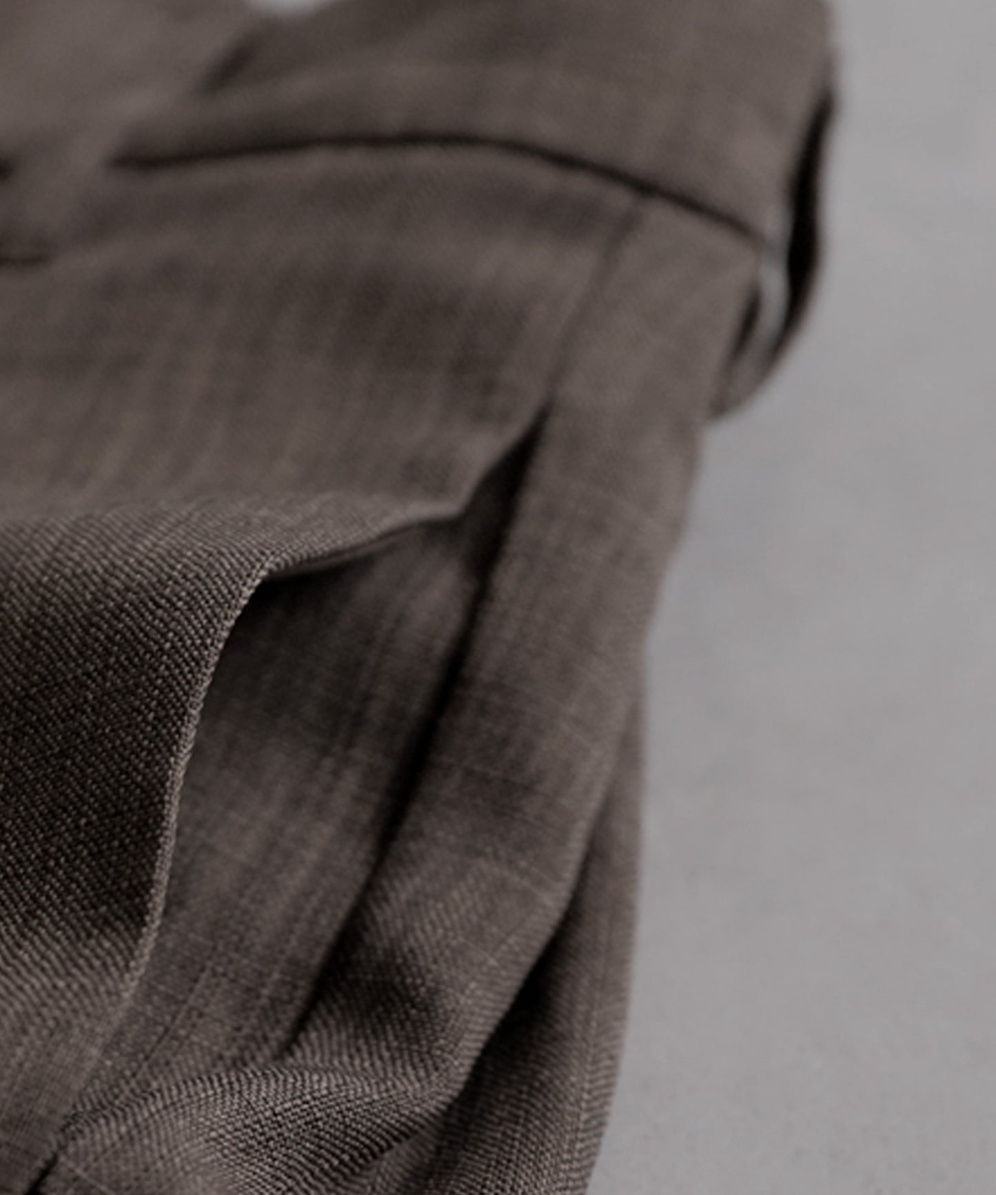 Center-Pleated Wide-Leg Pants Ladies
