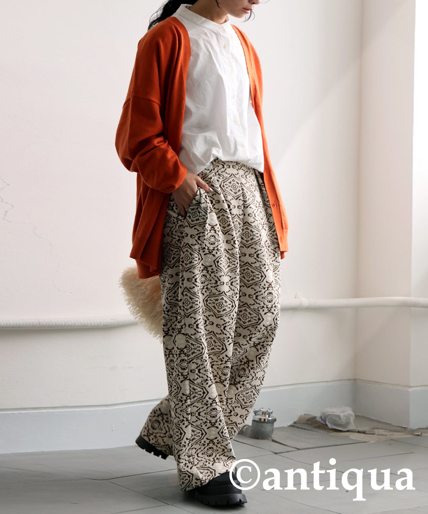 Damask pattern jacquard wide pants Ladies