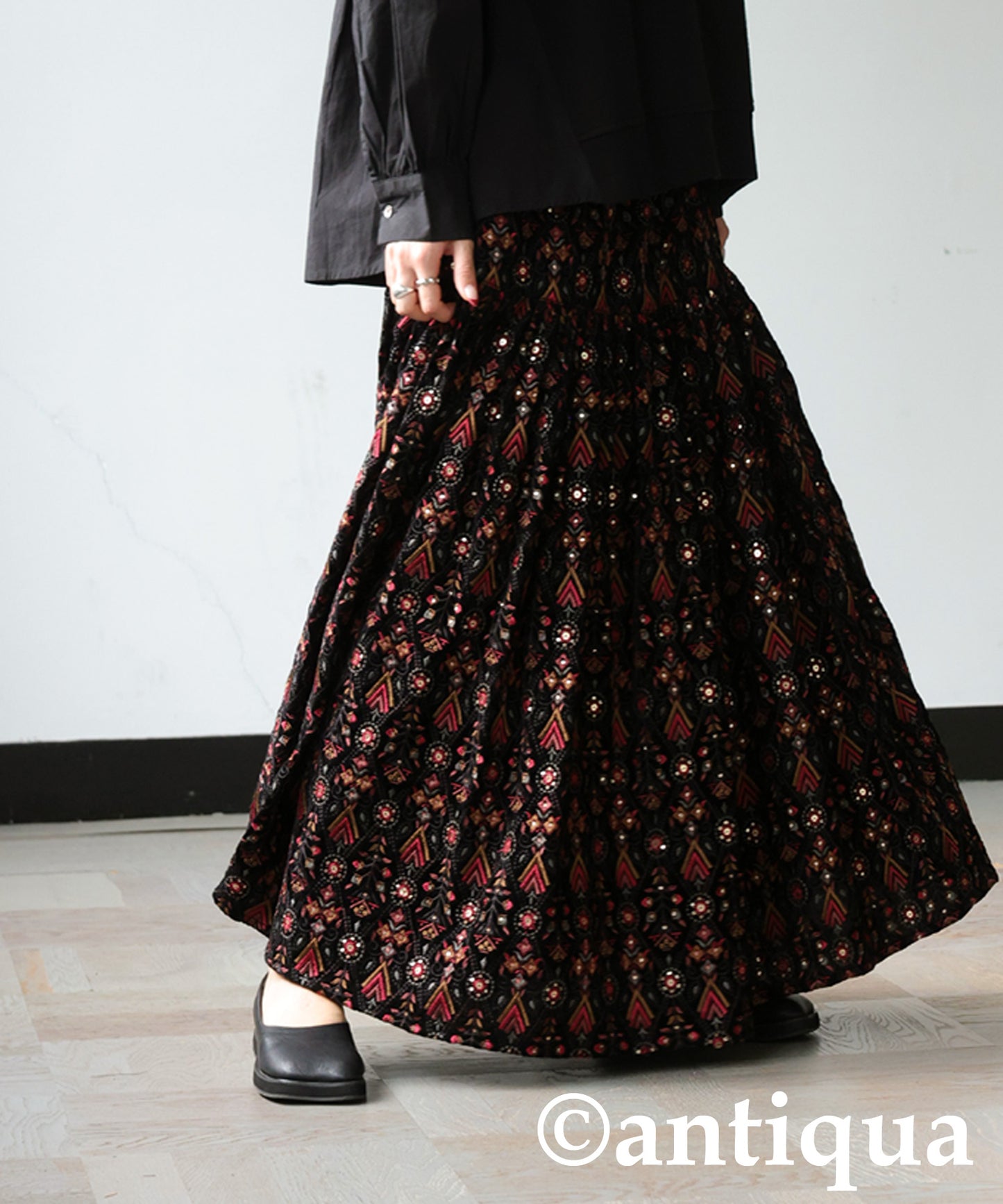 Velor Skirt Ladies