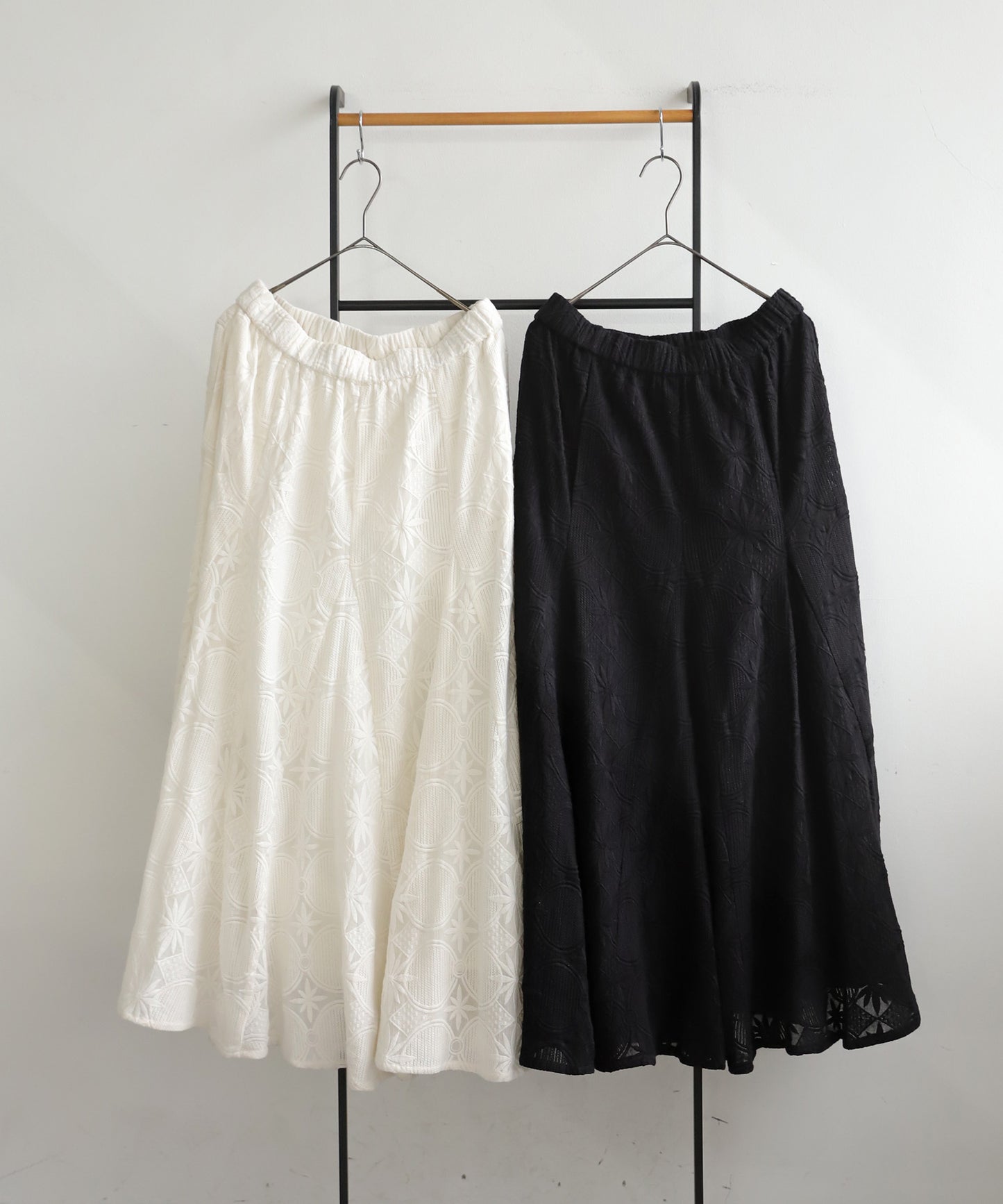 Ladies Lace Flare Skirt