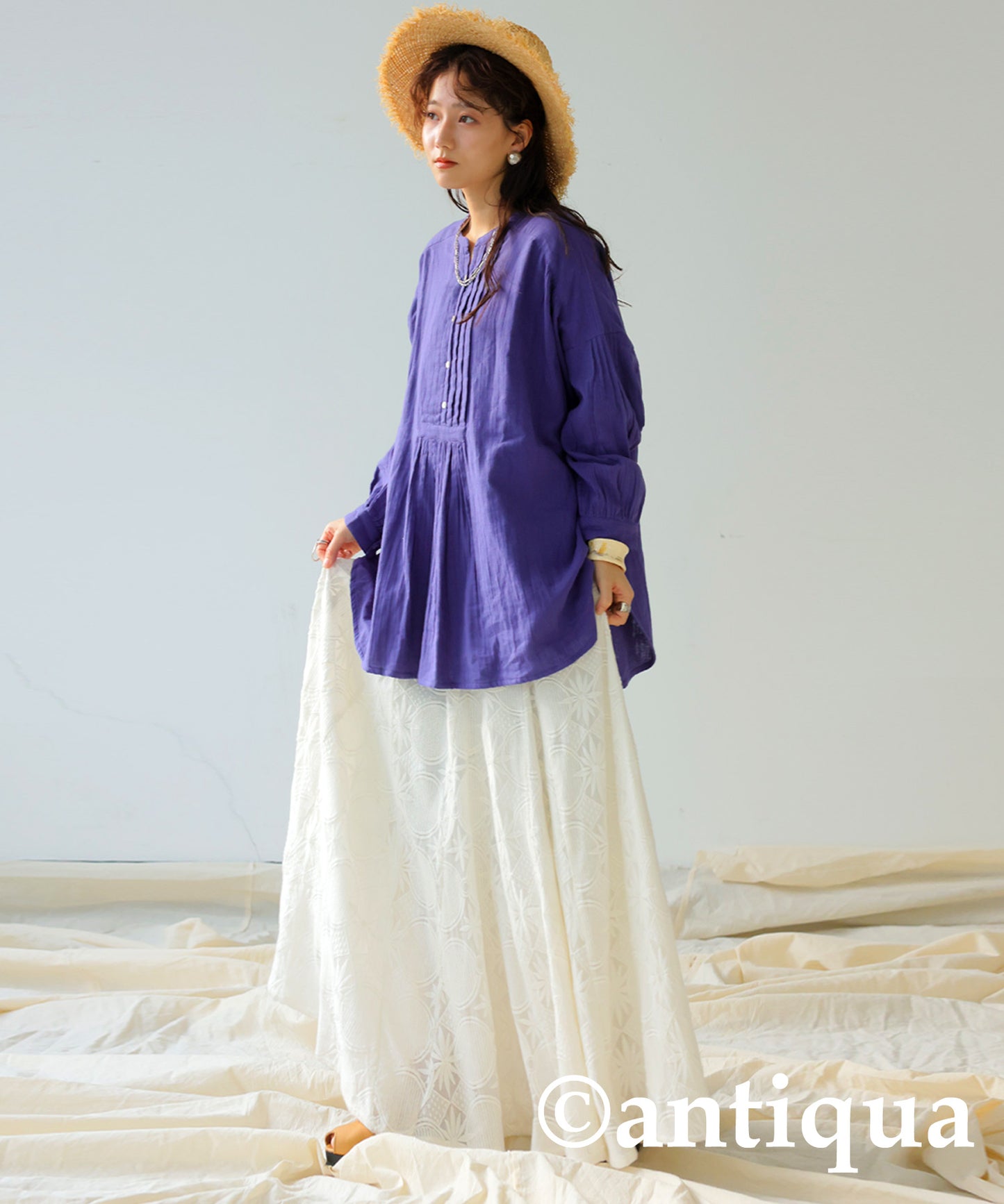 Ladies Lace Flare Skirt