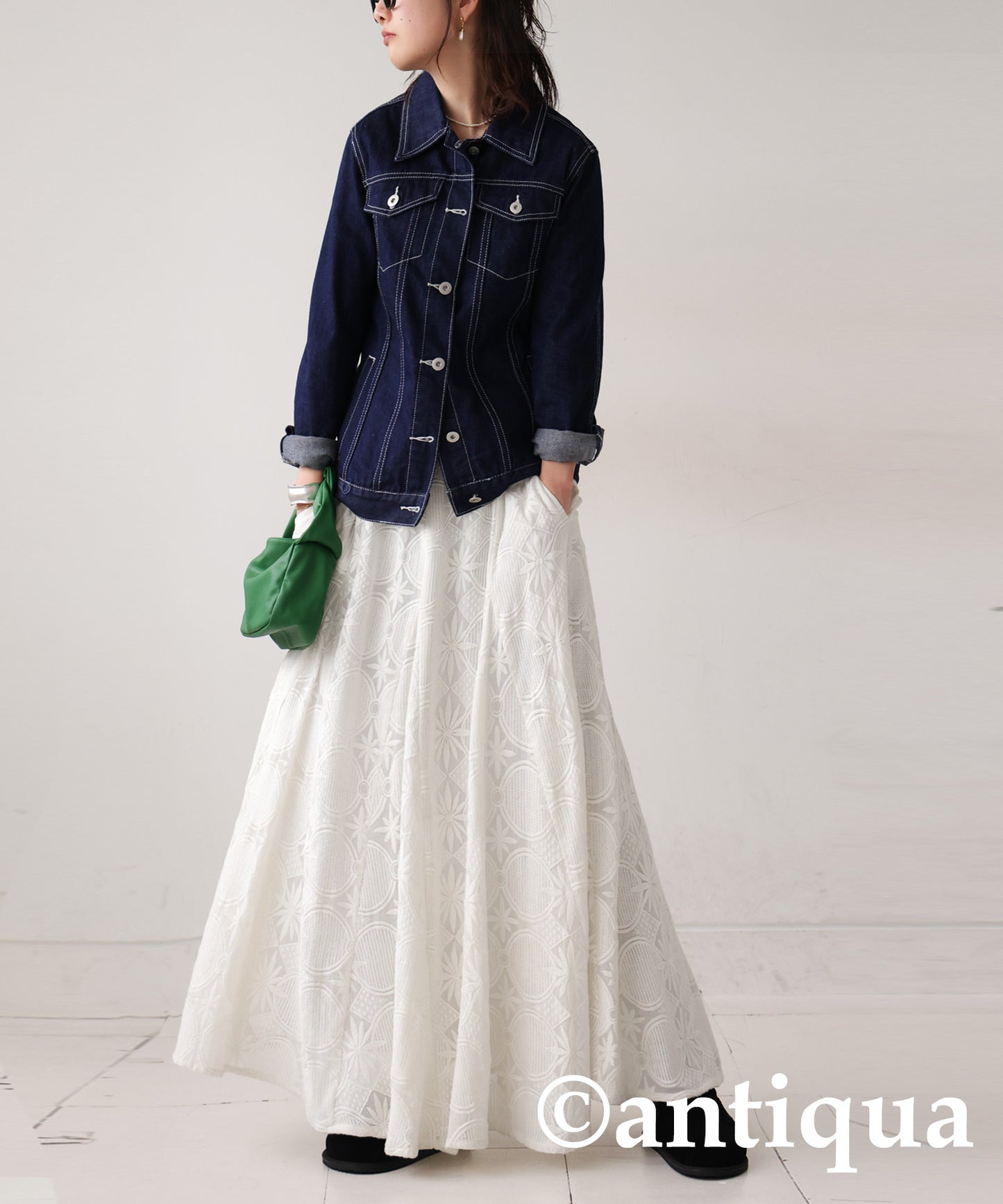 Ladies Lace Flare Skirt