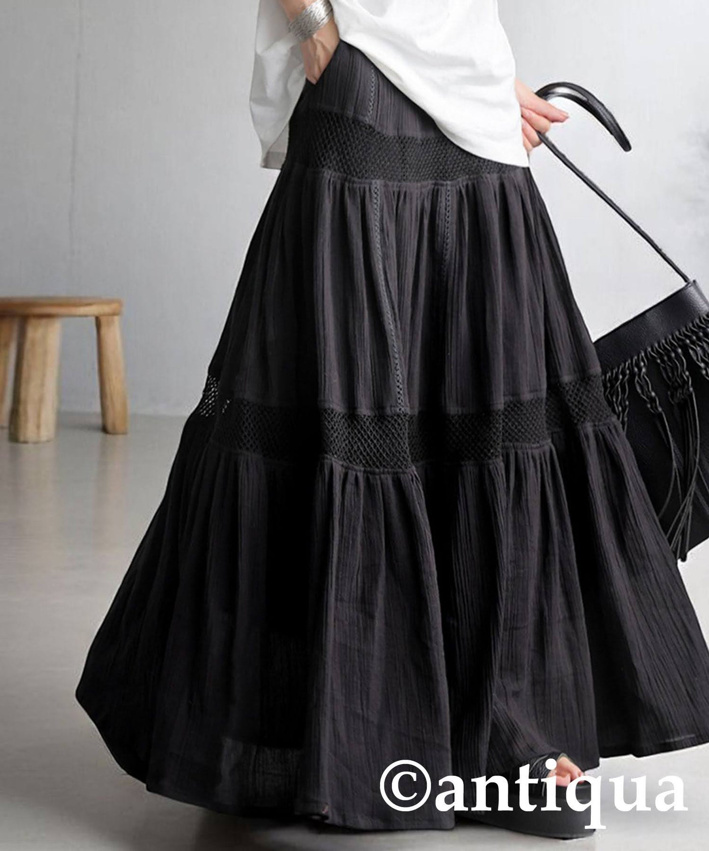 Ladies Lace Tiered Skirt