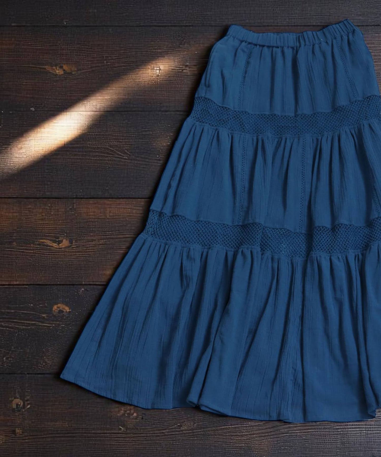 Ladies Lace Tiered Skirt