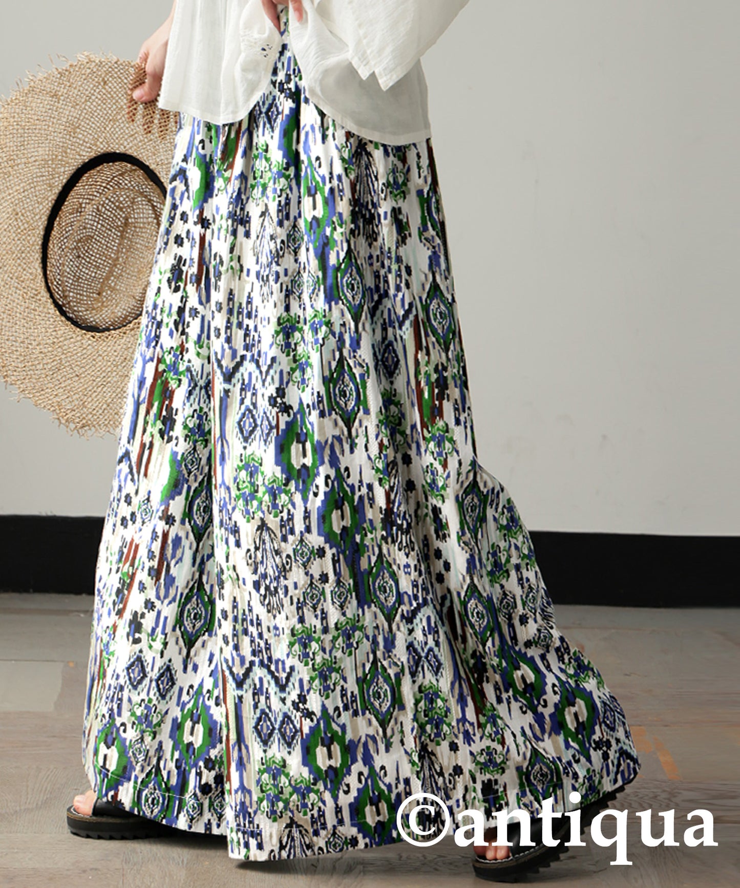 Ladies All-Over Print Tuck Wide Pants