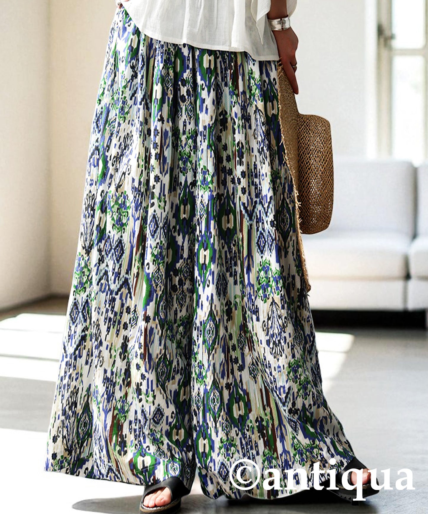 Ladies All-Over Print Tuck Wide Pants