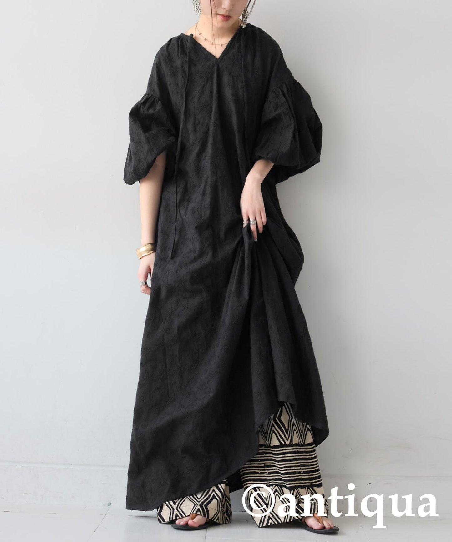 2-Way Embroidery Dress Ladies