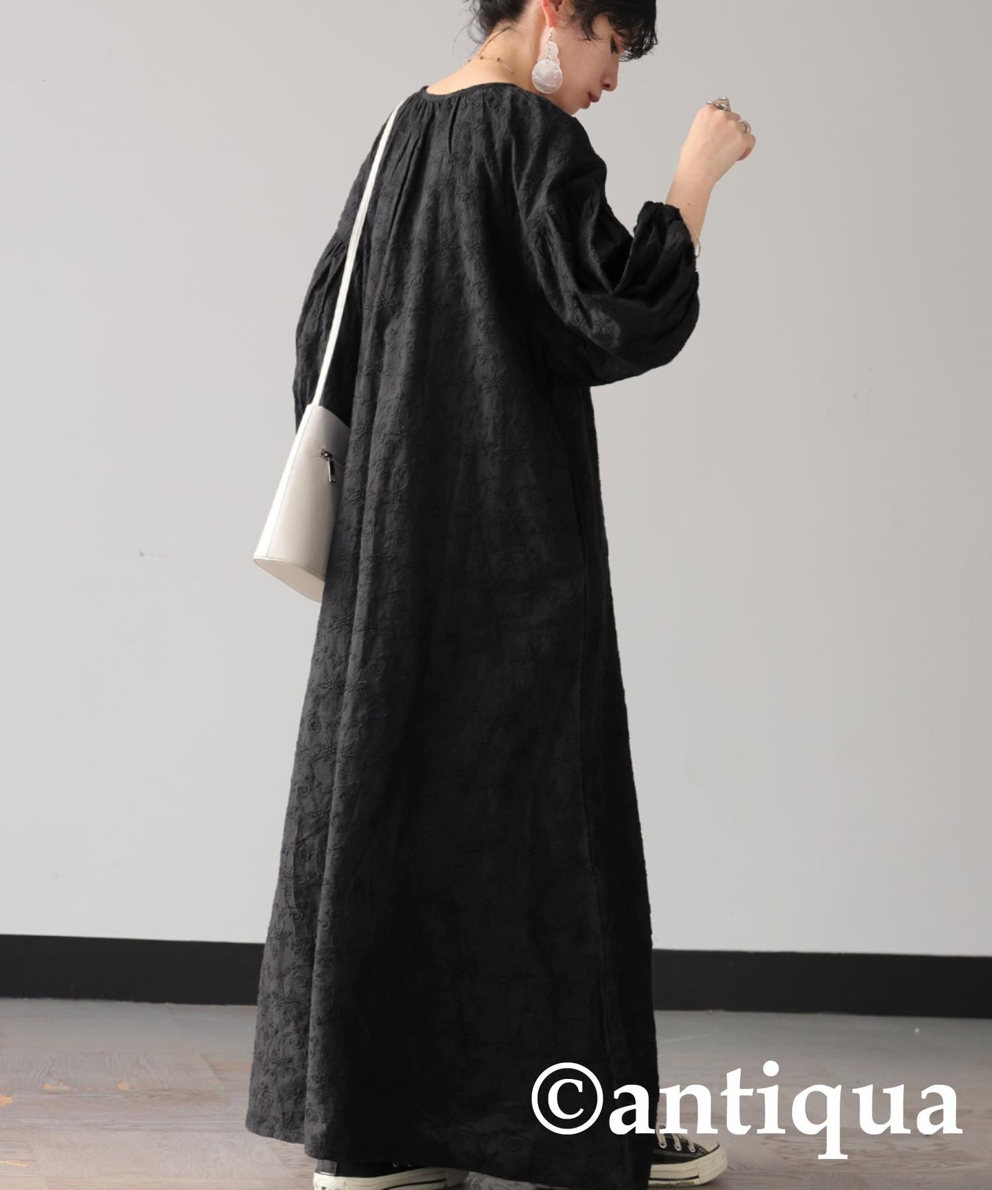 2-Way Embroidery Dress Ladies