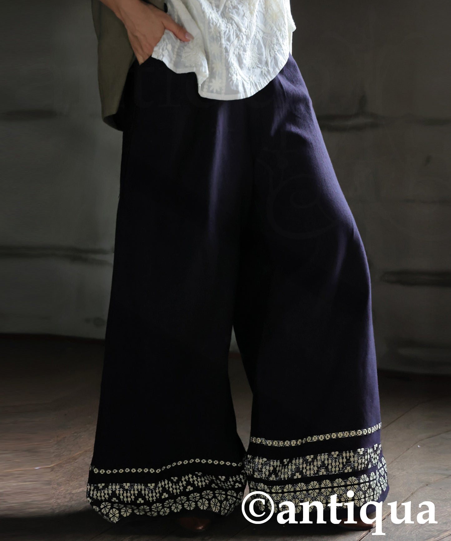Floral Embroidered Wide-Leg Pants Ladies
