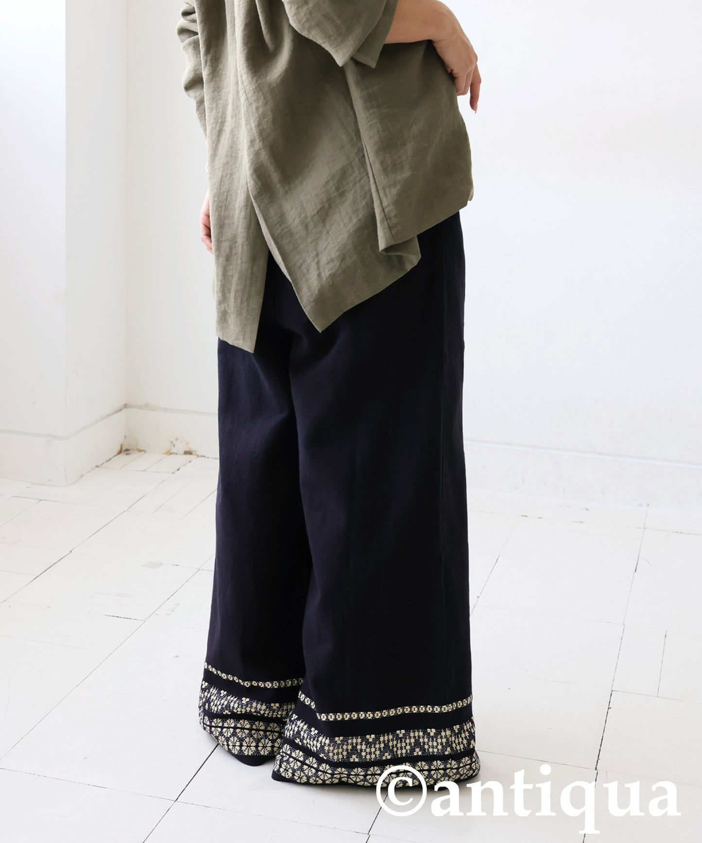 Floral Embroidered Wide-Leg Pants Ladies