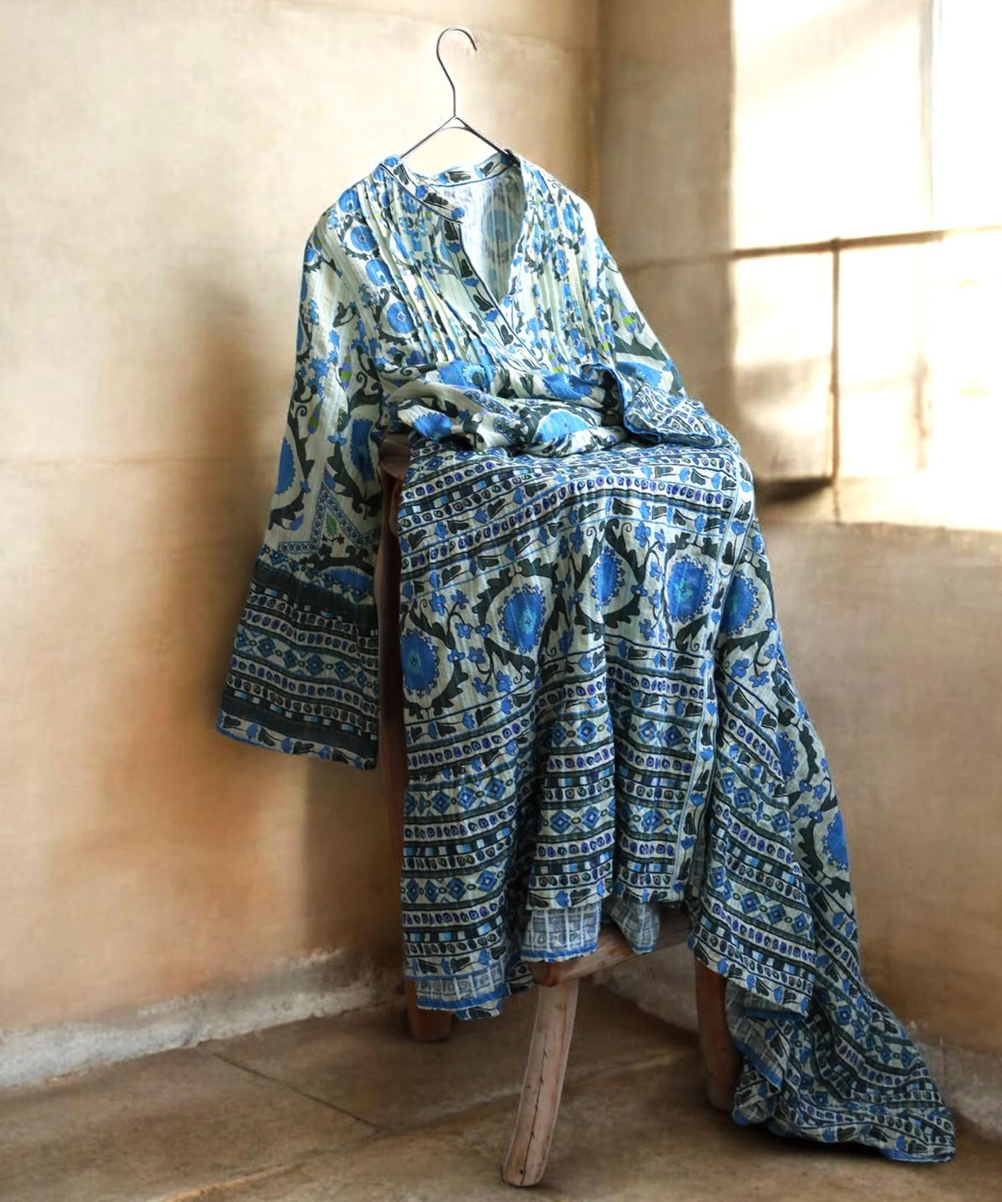 Ladies Oriental Print Dress