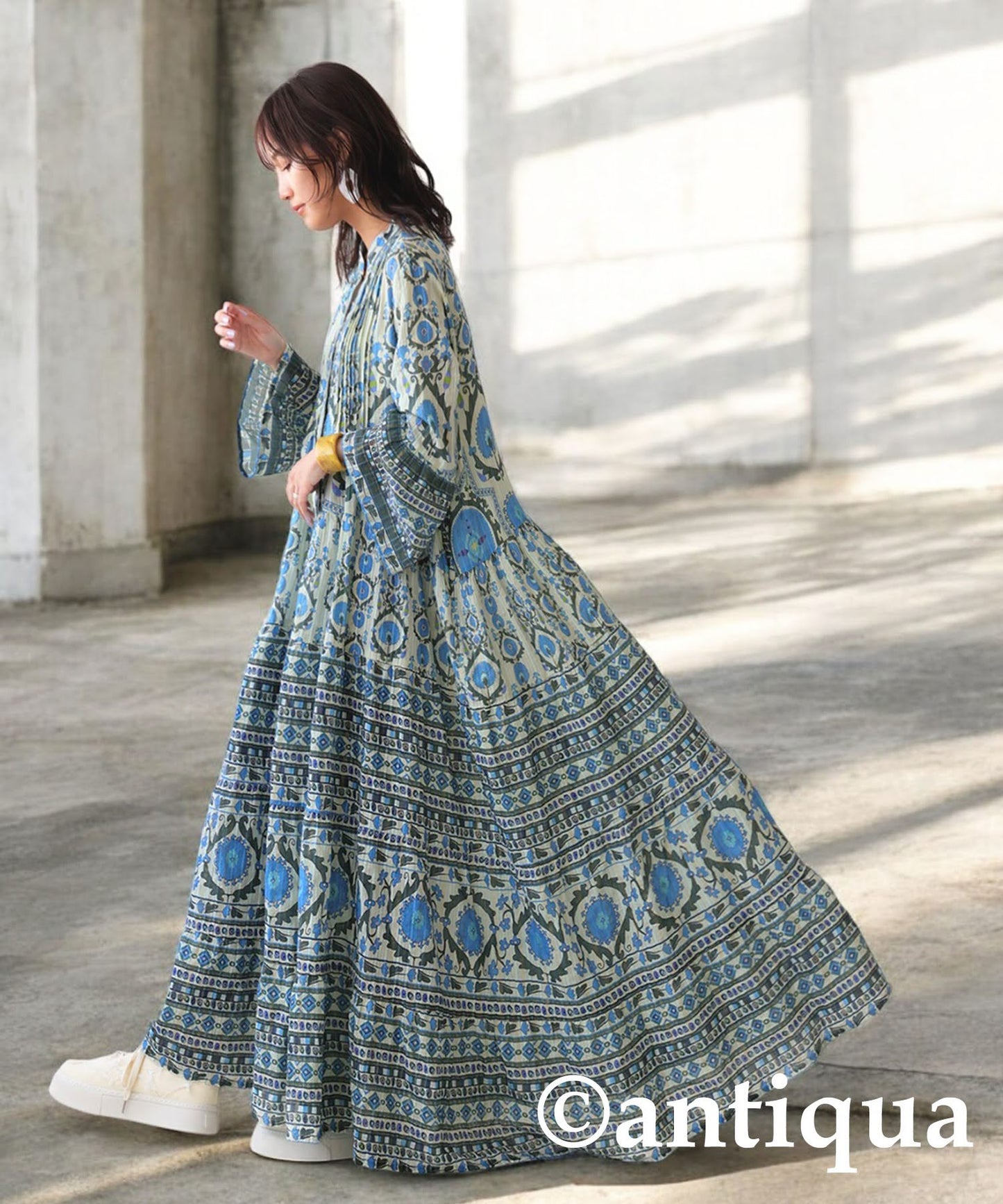 Ladies Oriental Print Dress