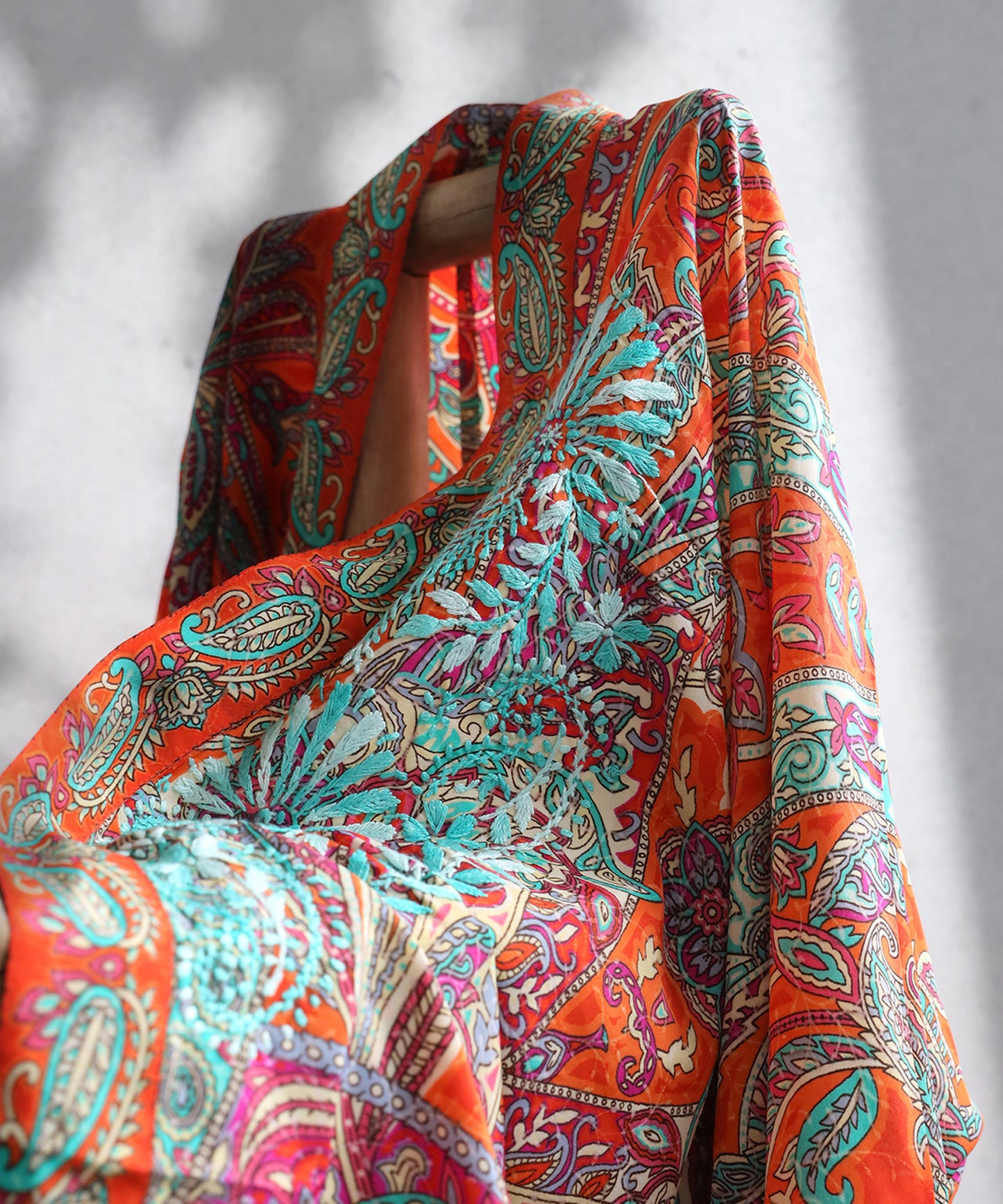 Ethnic Pattern Embroidered Cardigan Ladies