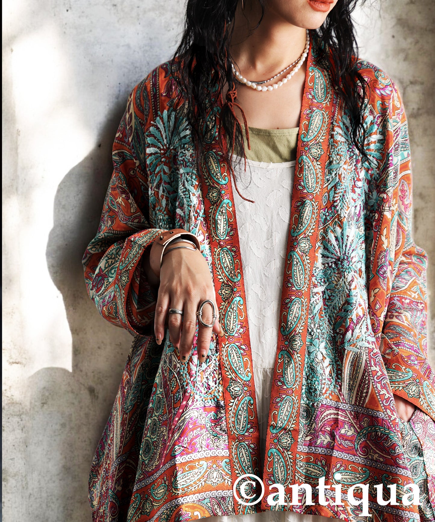 Ethnic Pattern Embroidered Cardigan Ladies