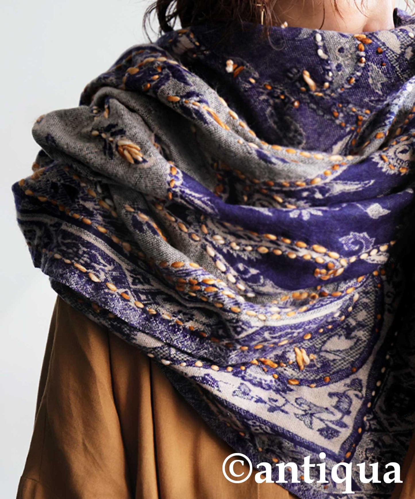 Large Paisley Pattern Scarf Ladies