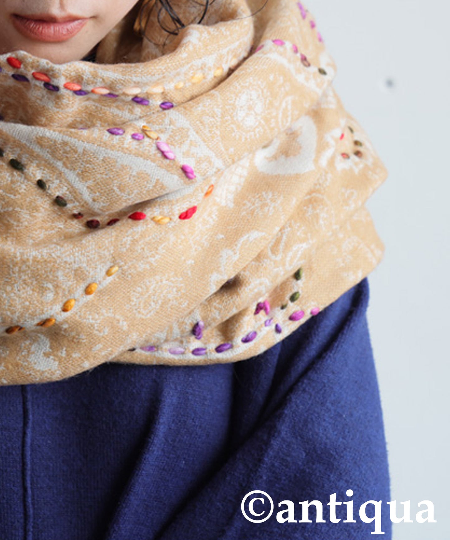 Large Paisley Pattern Scarf Ladies