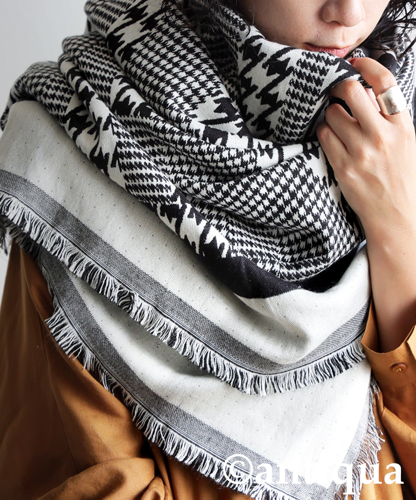 Indian Cotton Houndstooth Pattern Large Stole Ladies