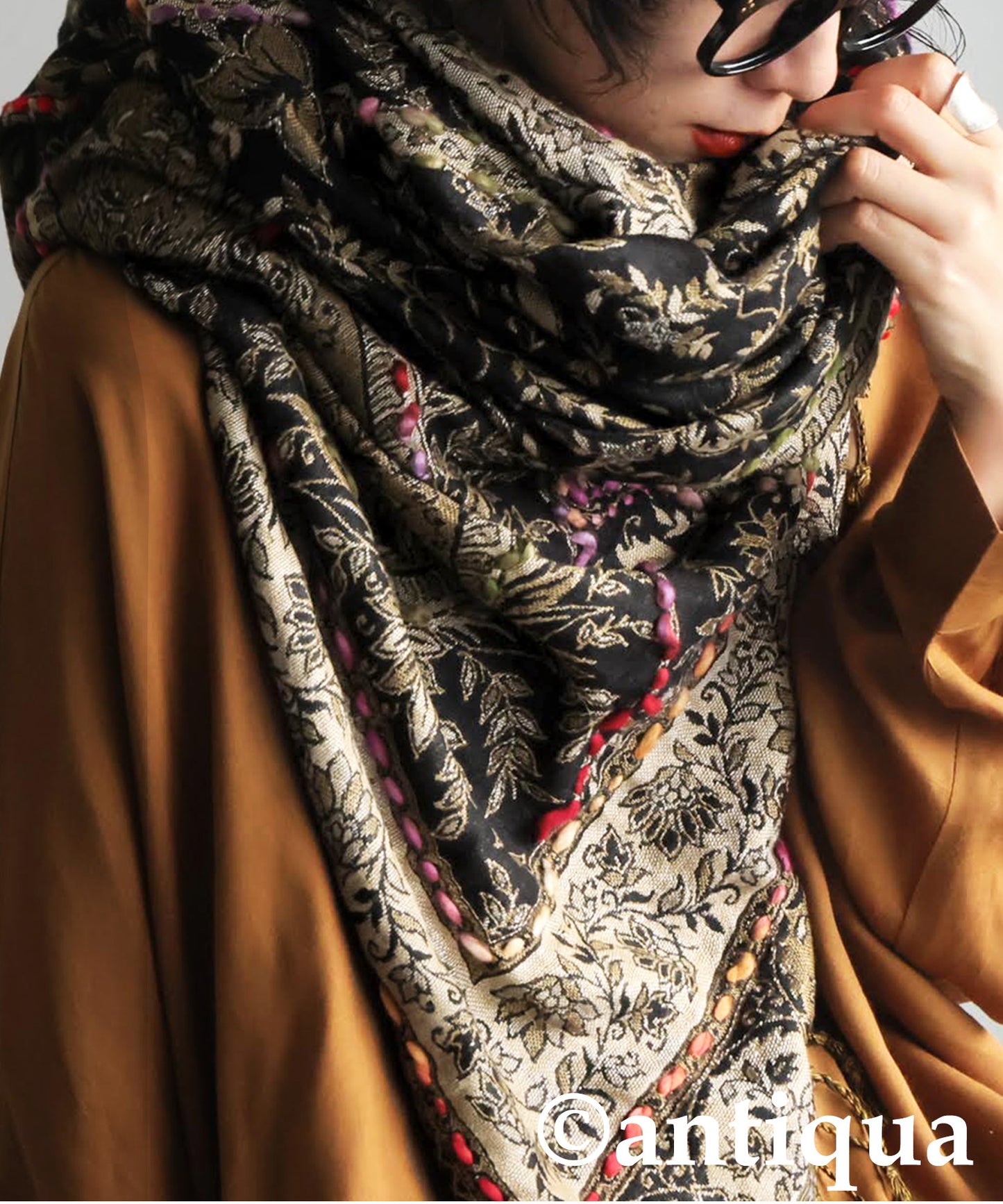 Ethnic Pattern Embroidered Large Stole Ladies