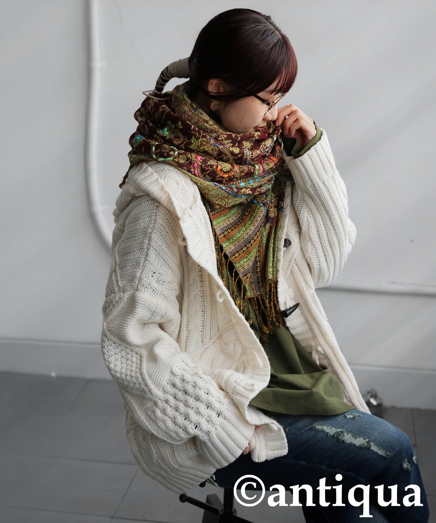 Ethnic Pattern Embroidered Large Stole Ladies