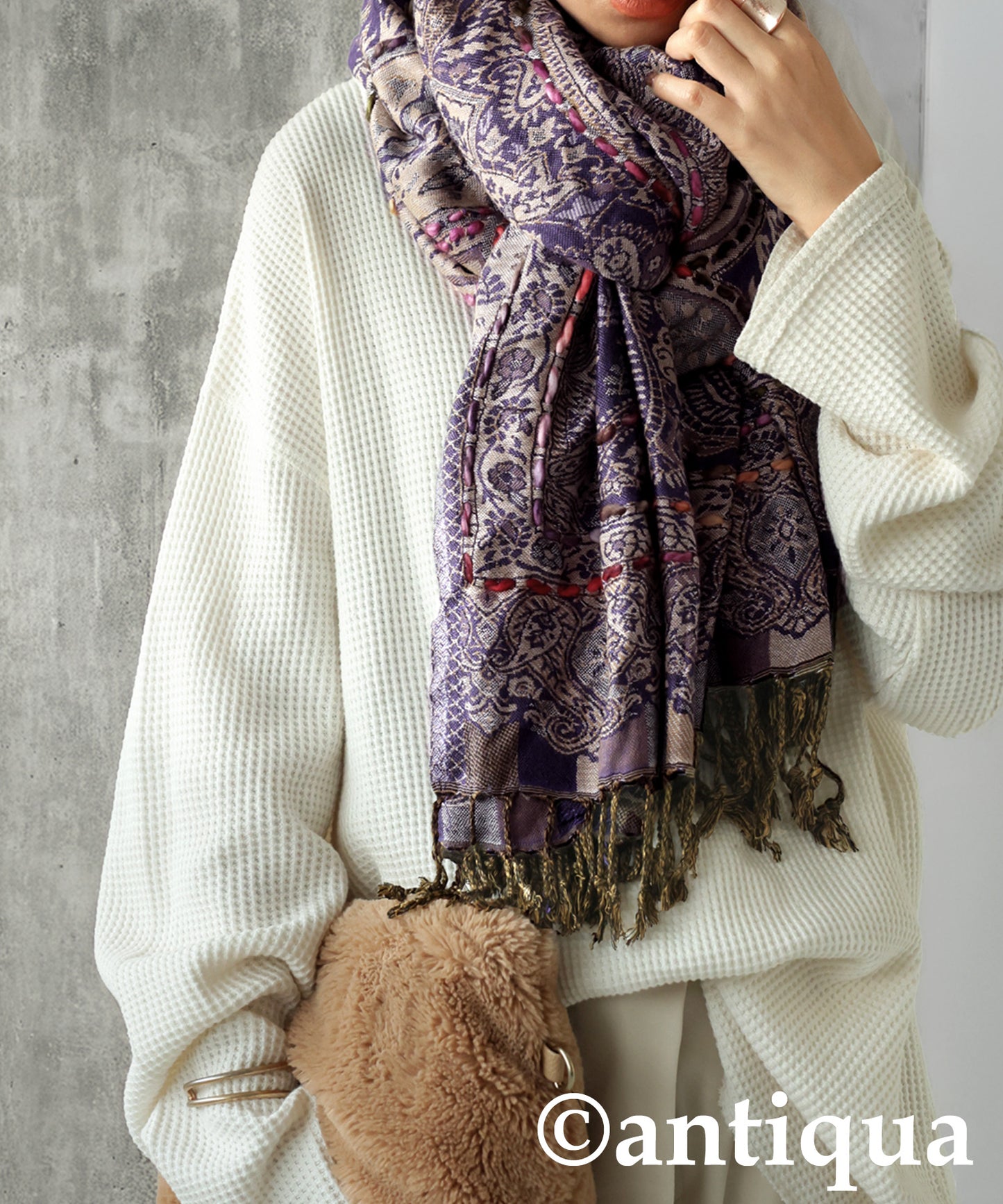 Ethnic Pattern Embroidered Large Stole Ladies