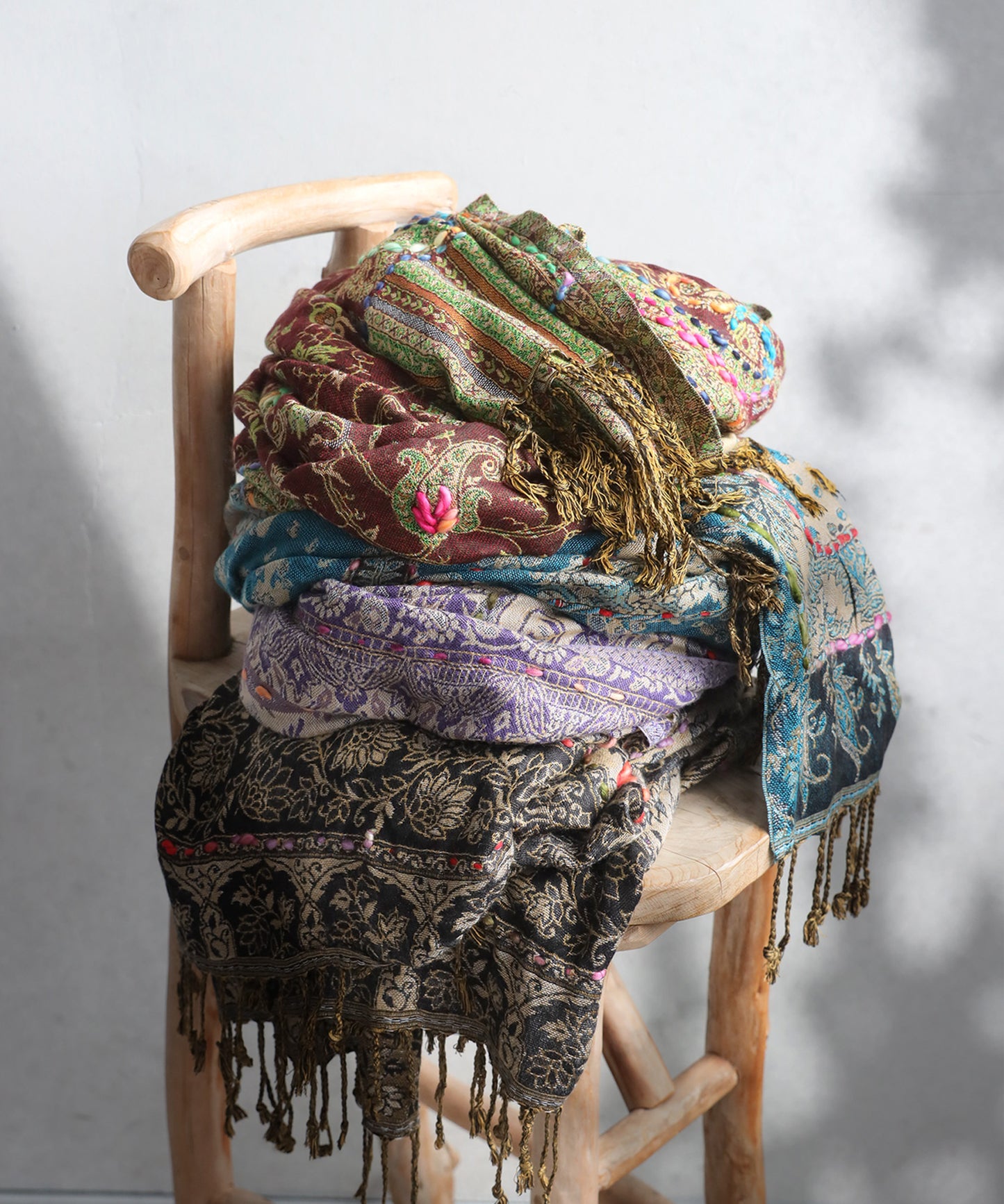 Ethnic Pattern Embroidered Large Stole Ladies