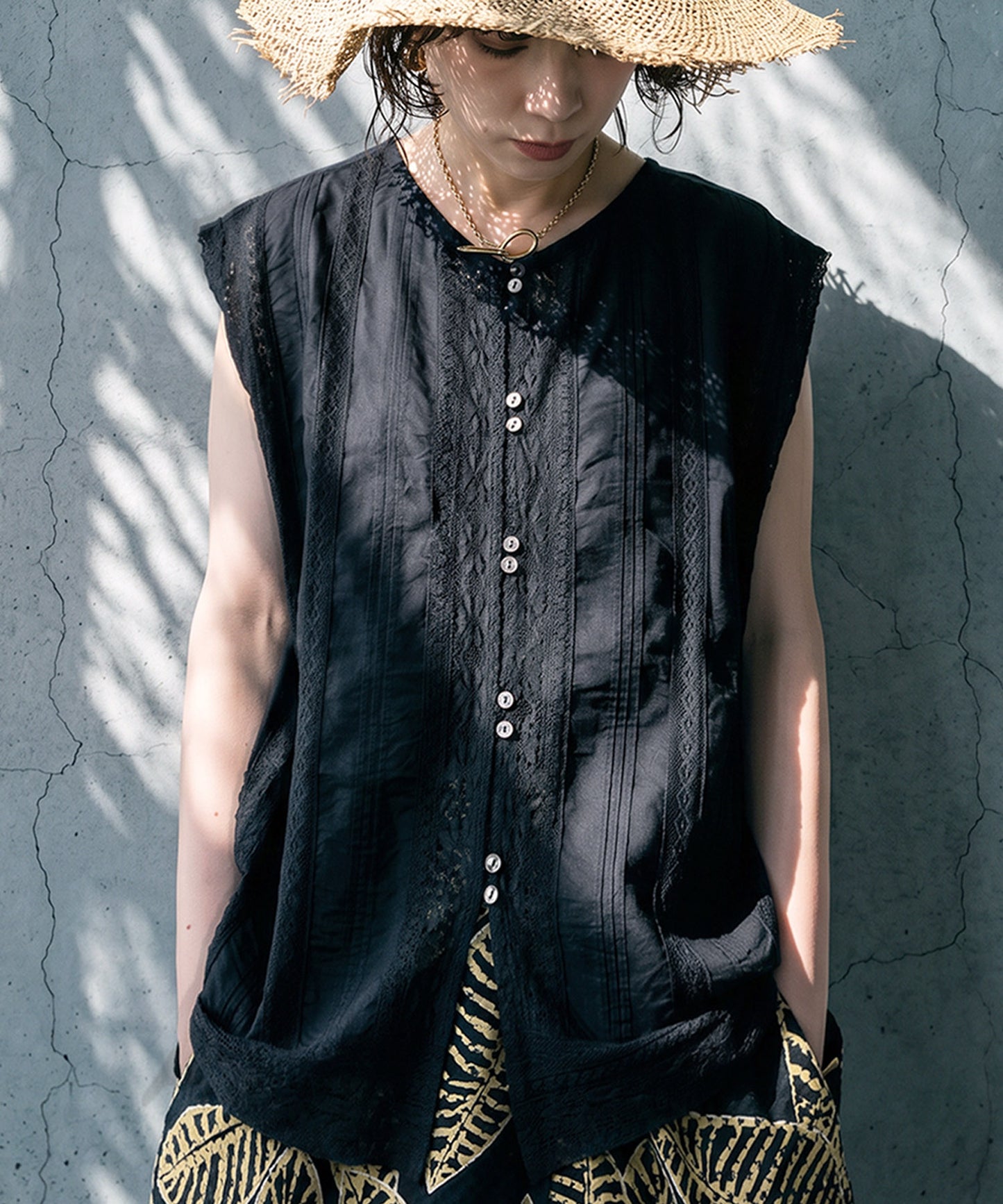 100% Cotton.Keyhole Neckline Blouse Ladies