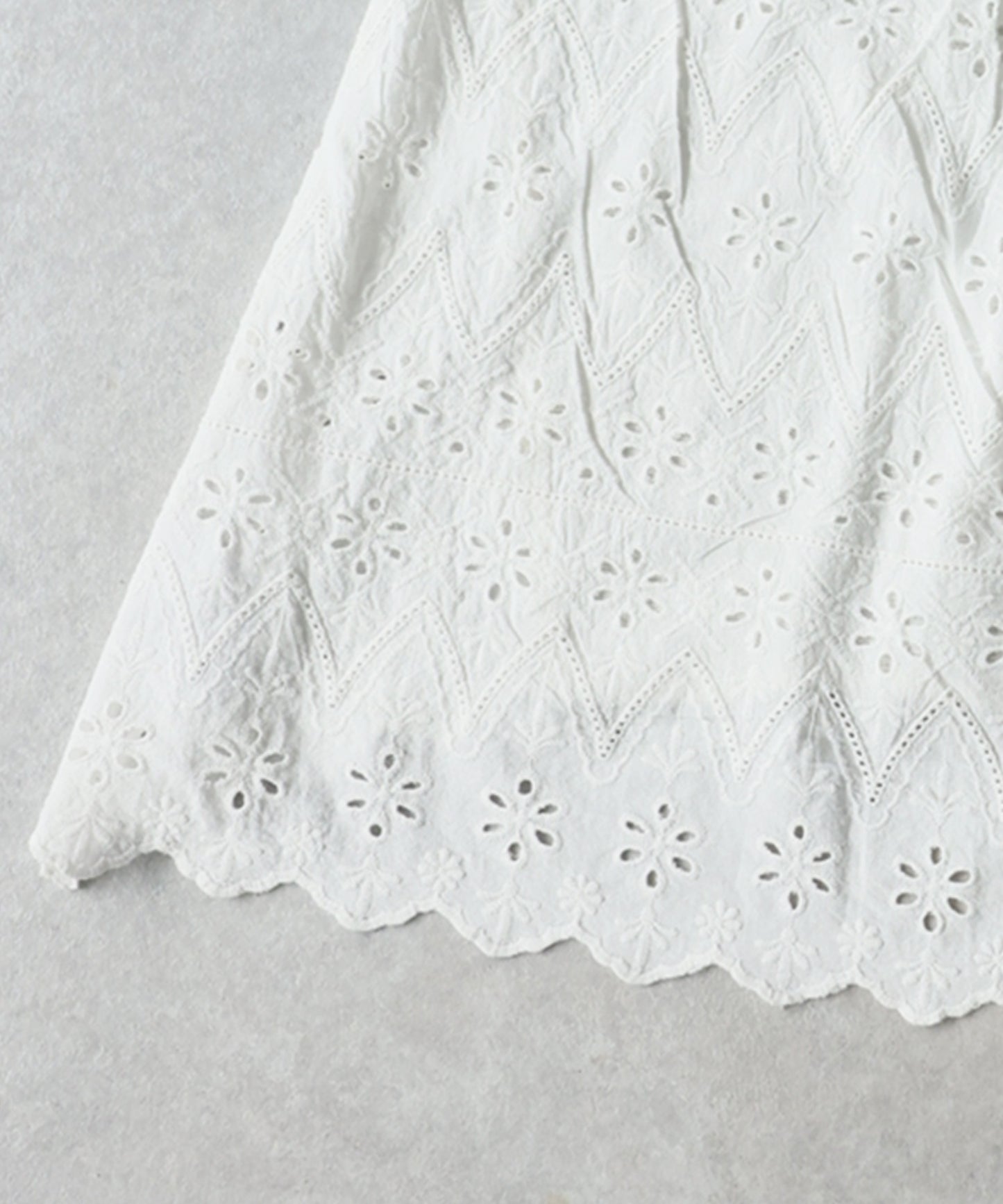 100% Cotton Band Collar Flare Lace Trim Shirt Ladies