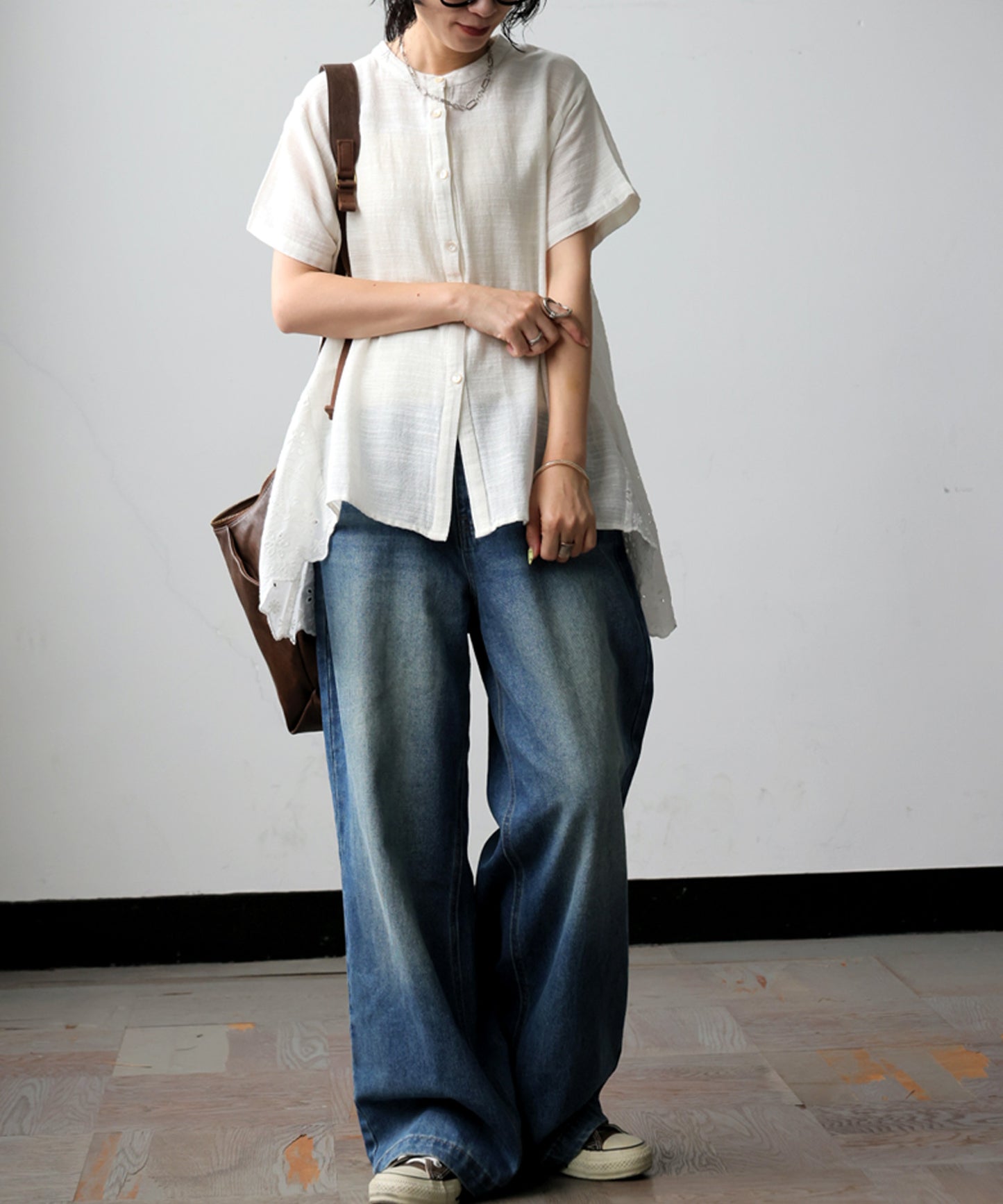 100% Cotton Band Collar Flare Lace Trim Shirt Ladies