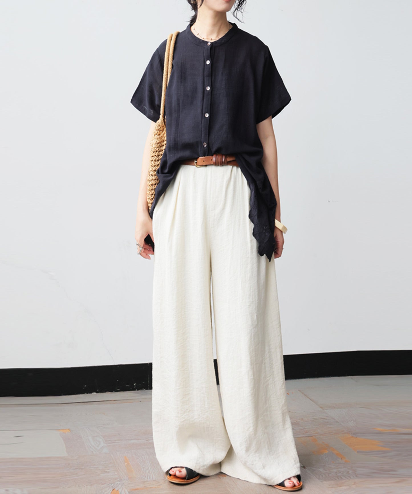 100% Cotton Band Collar Flare Lace Trim Shirt Ladies