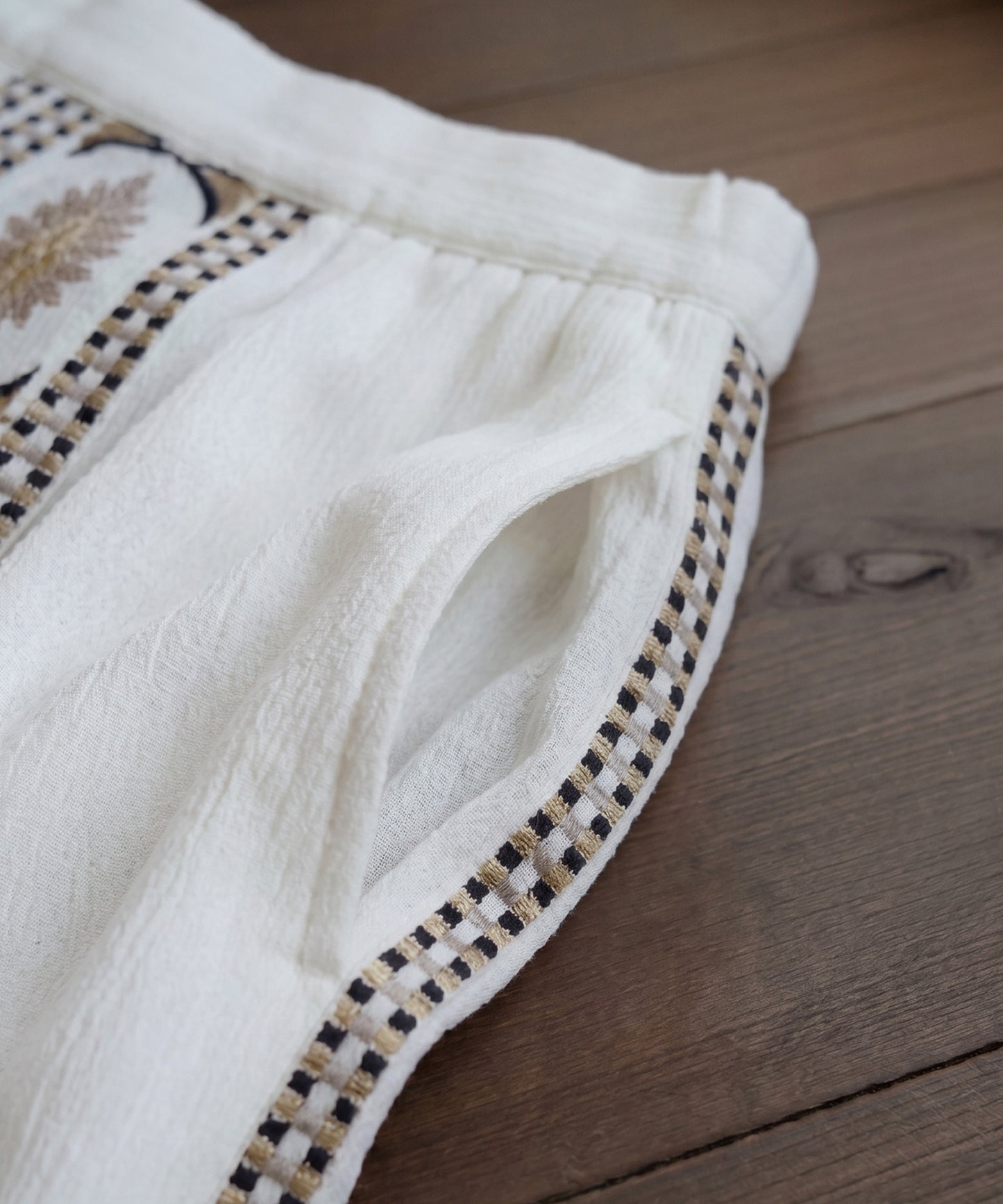 Embroidered Flared Long Skirt Ladies