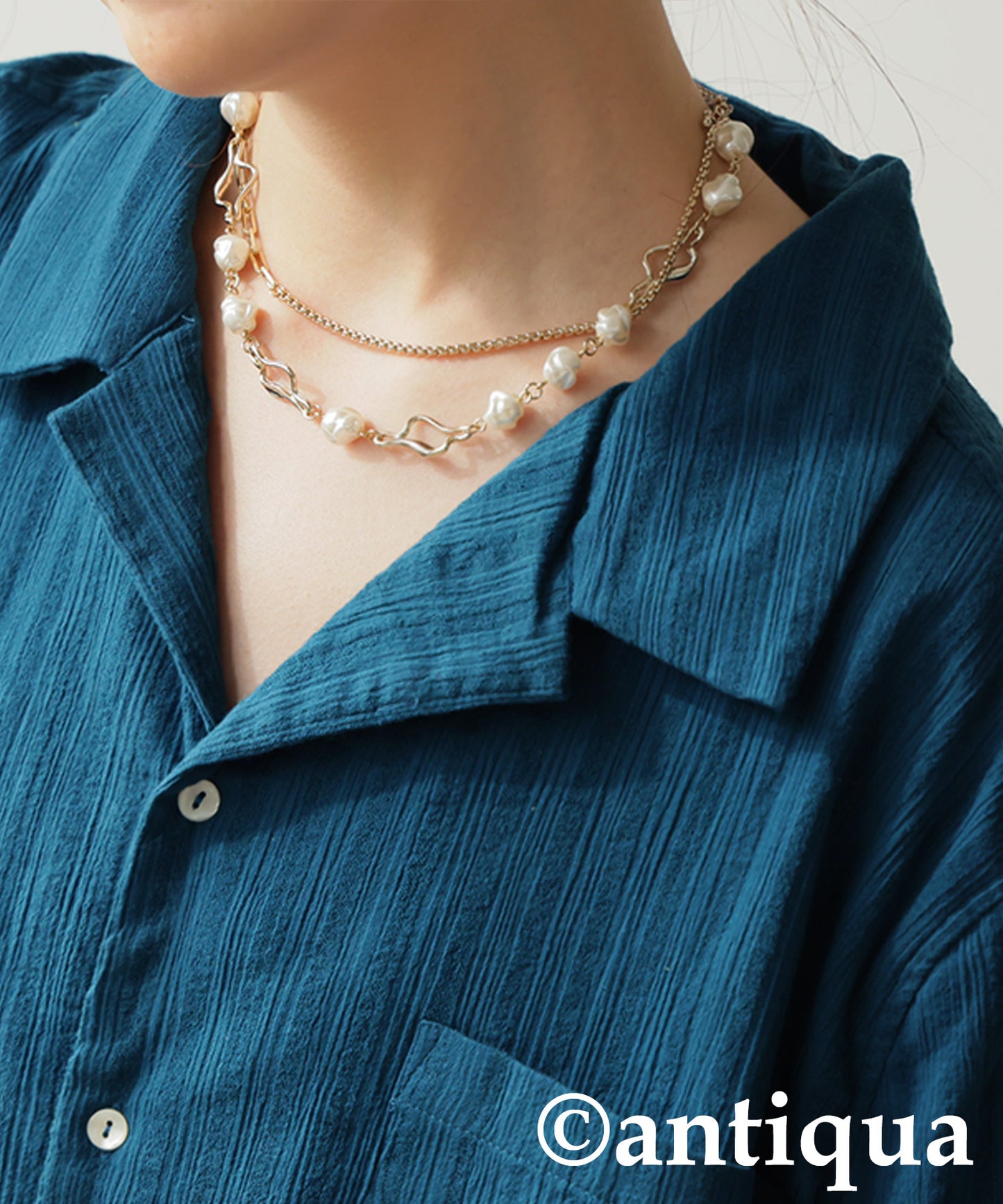 Ladies Crepe Dobby Open-Collar Shirt