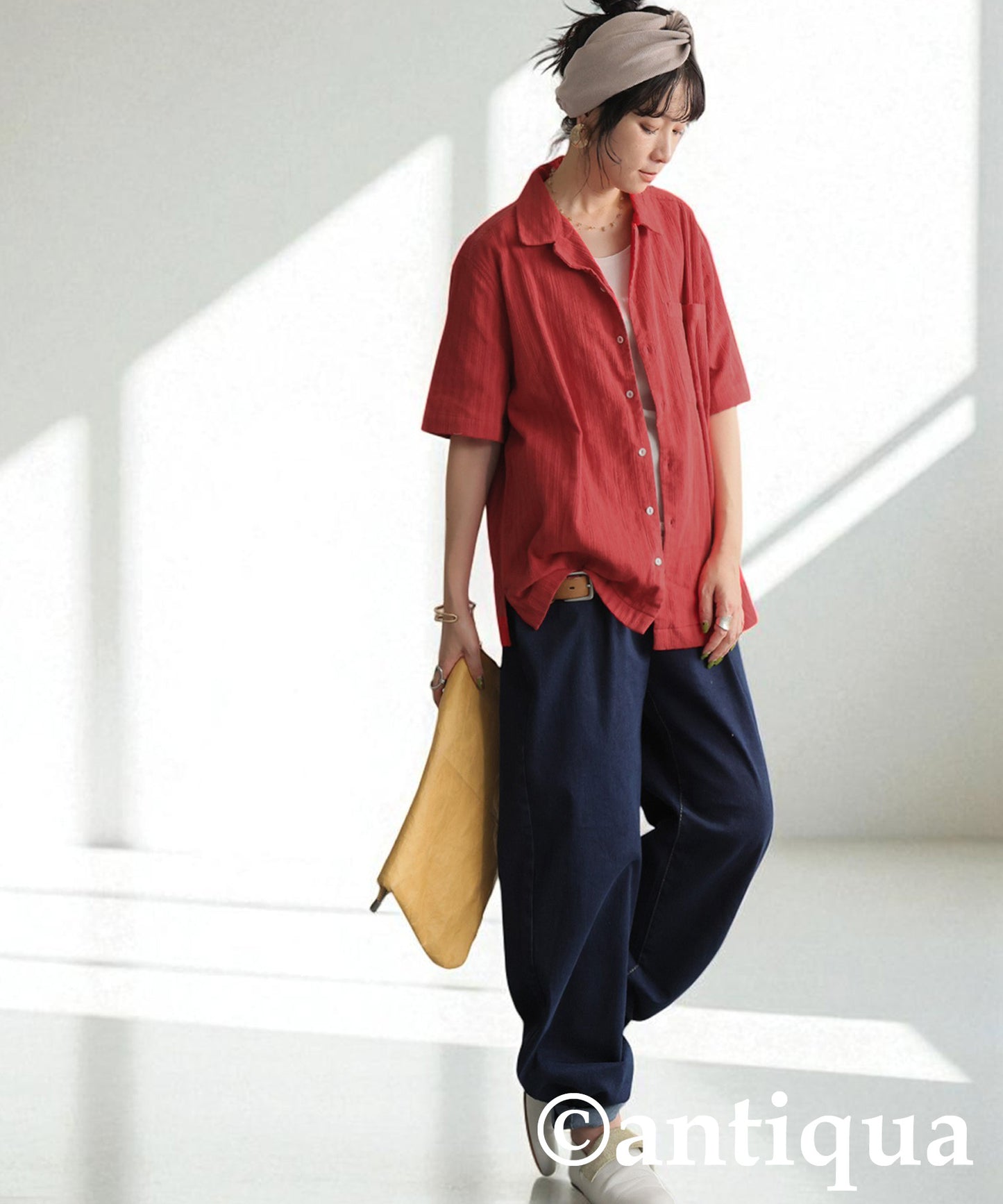 Ladies Crepe Dobby Open-Collar Shirt