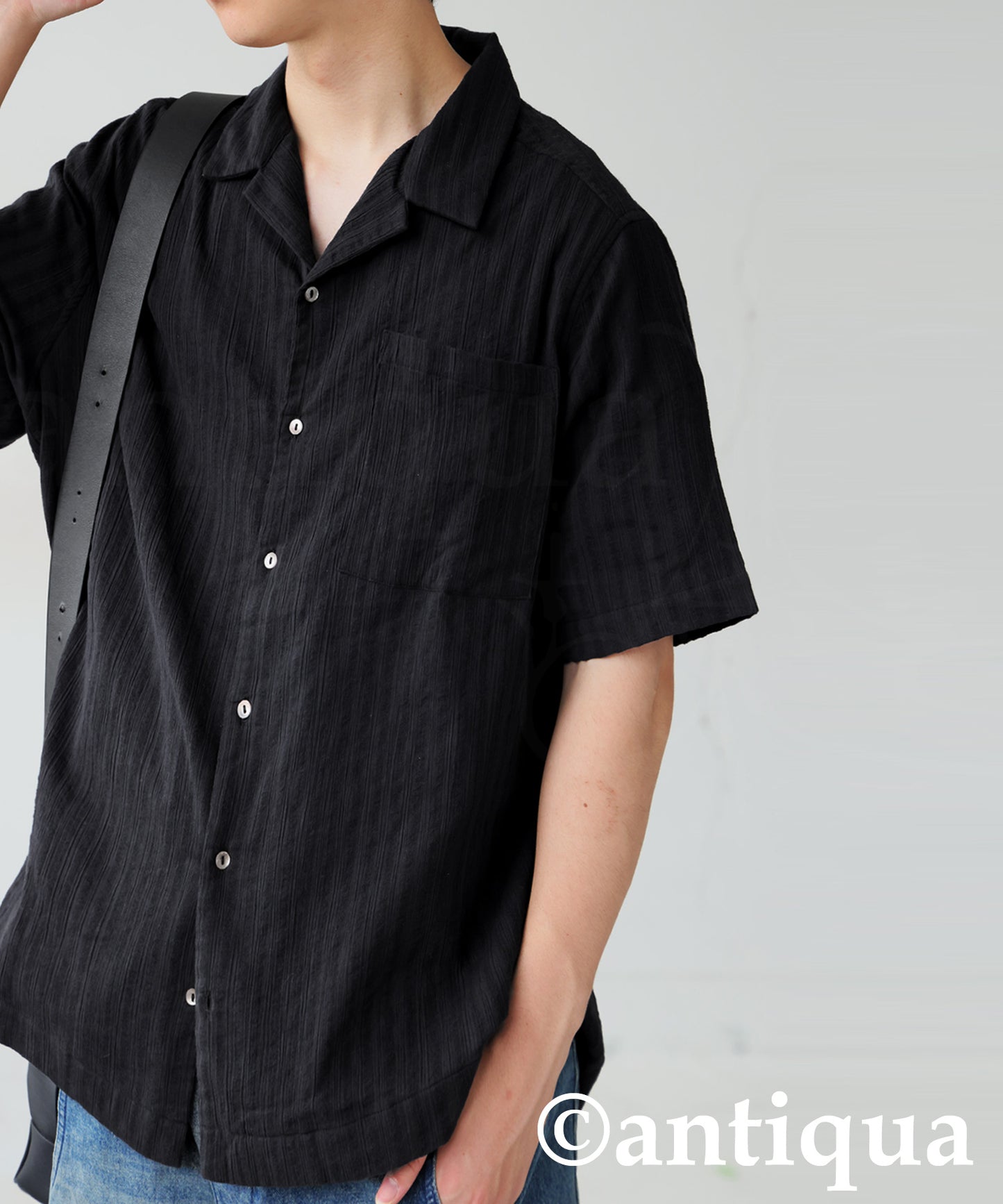 Men's Crepe Dobby Open-Collar Shirt