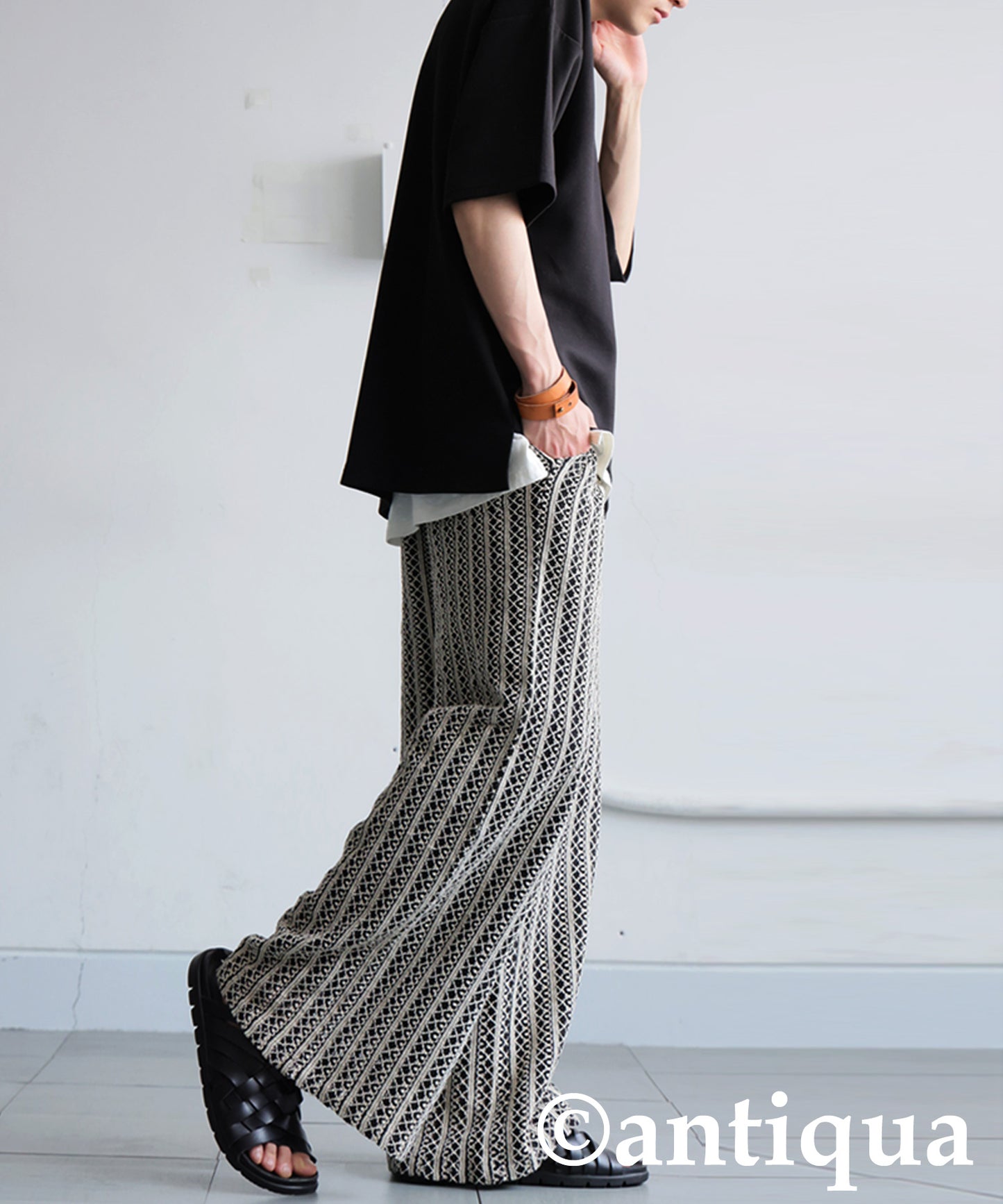 Men’s Full Lace Tucked Wide Pants