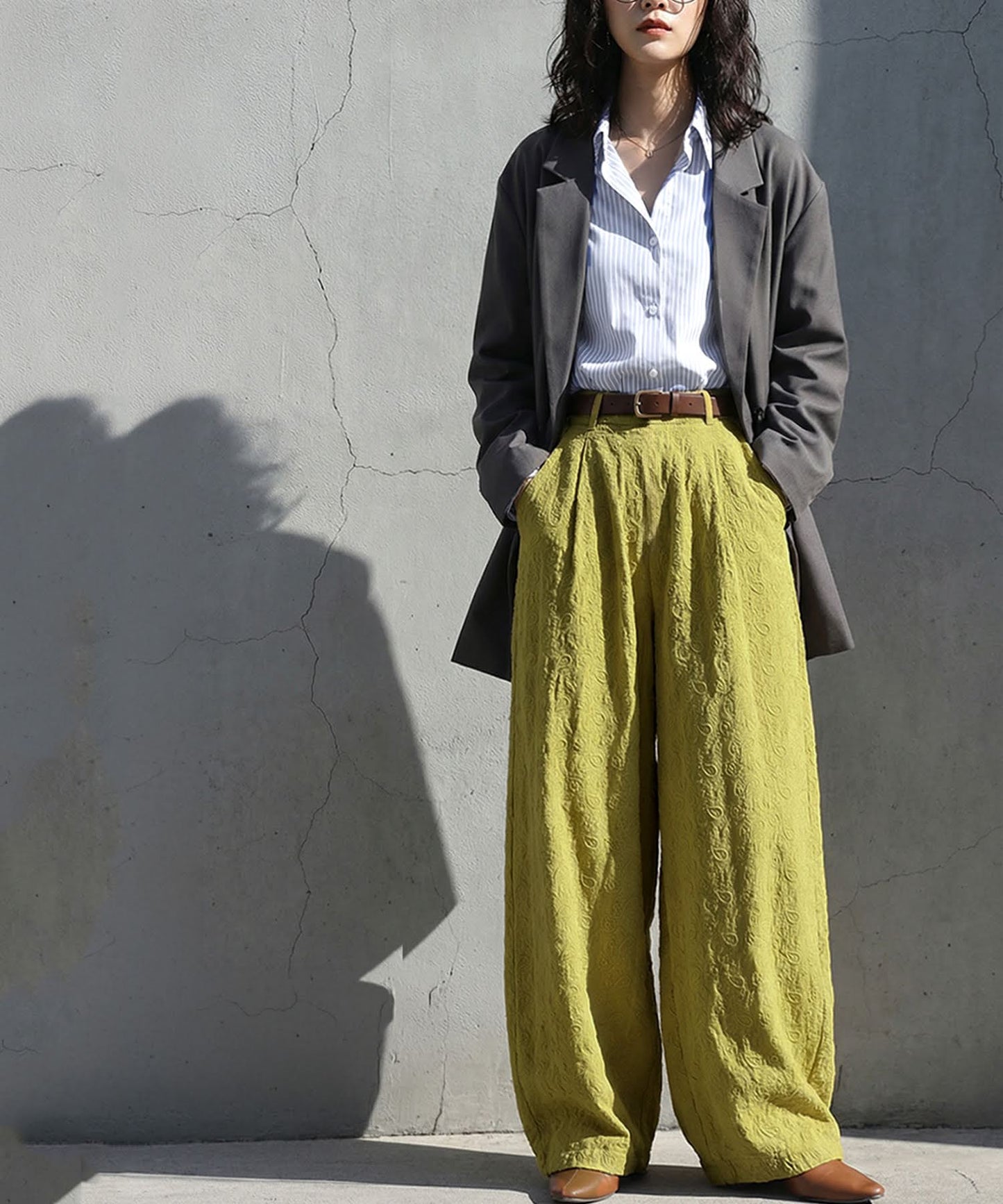 Paisley Embroidered Barrel Leg Pants Ladies