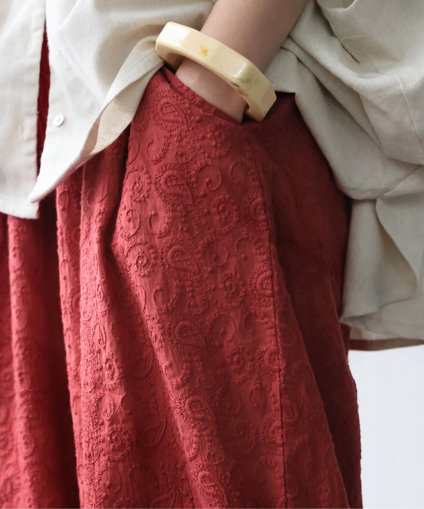 Paisley Embroidered Barrel Leg Pants Ladies