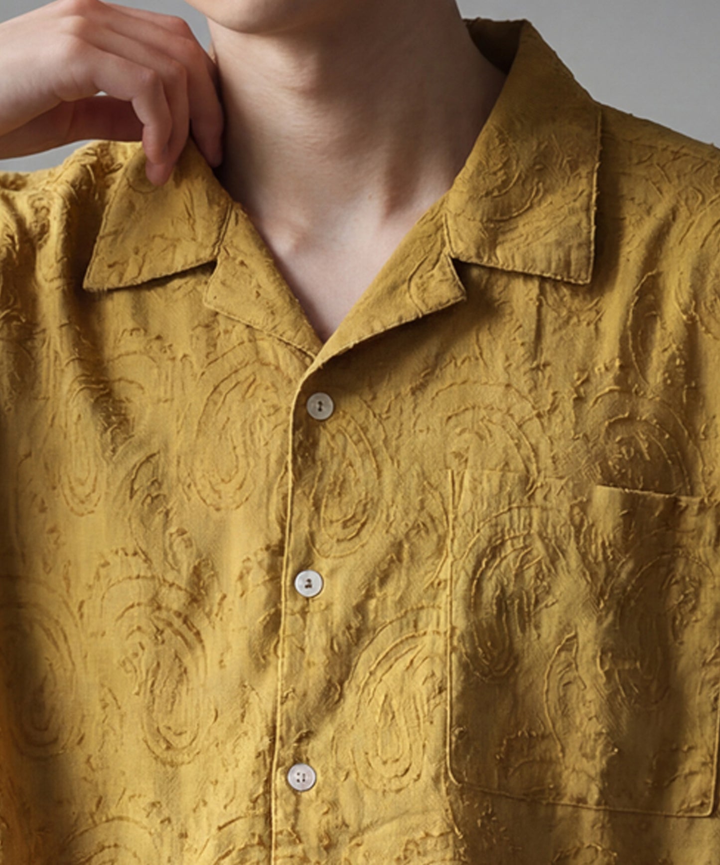 100% Cotton Dobby Weave Paisley Pattern Open Collar Shirt Men’s