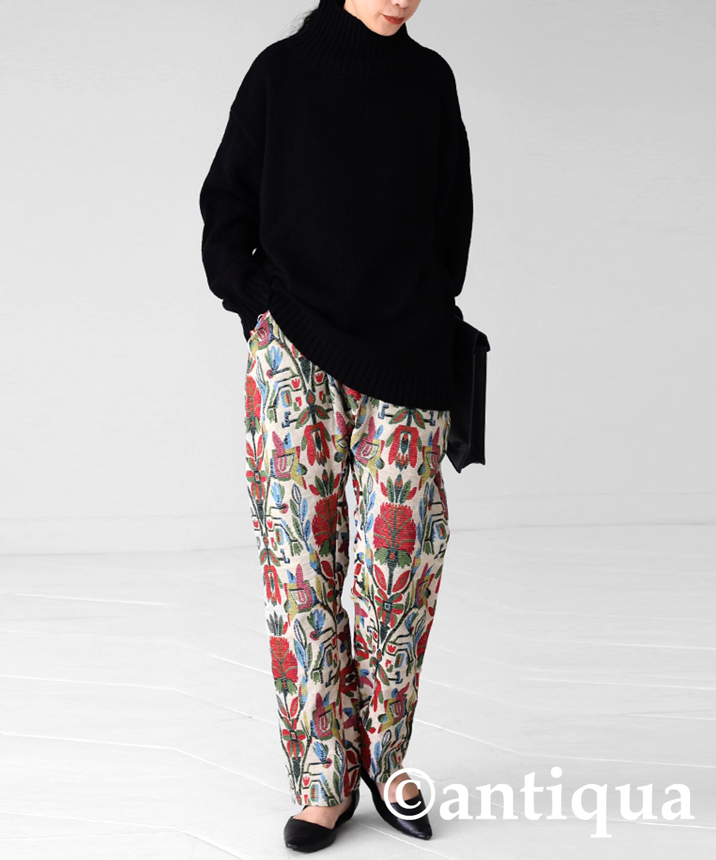 Botanical embroidery Saruel pants Ladies