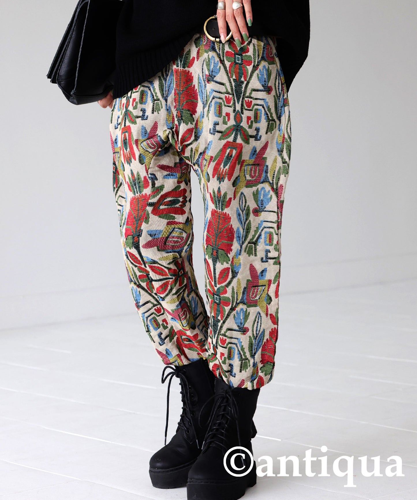 Botanical embroidery Saruel pants Ladies