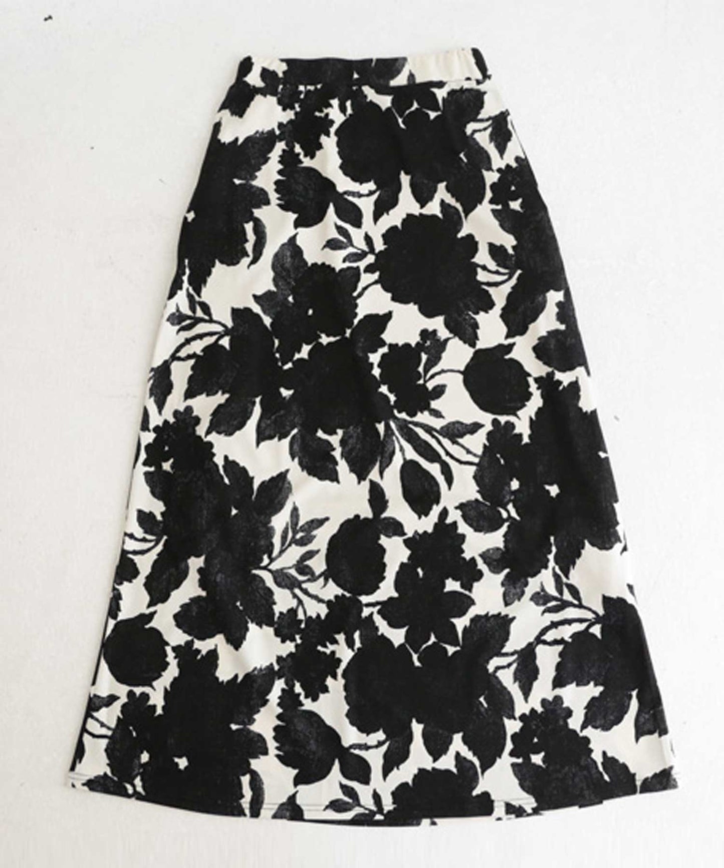 Flower pattern long skirt Ladies