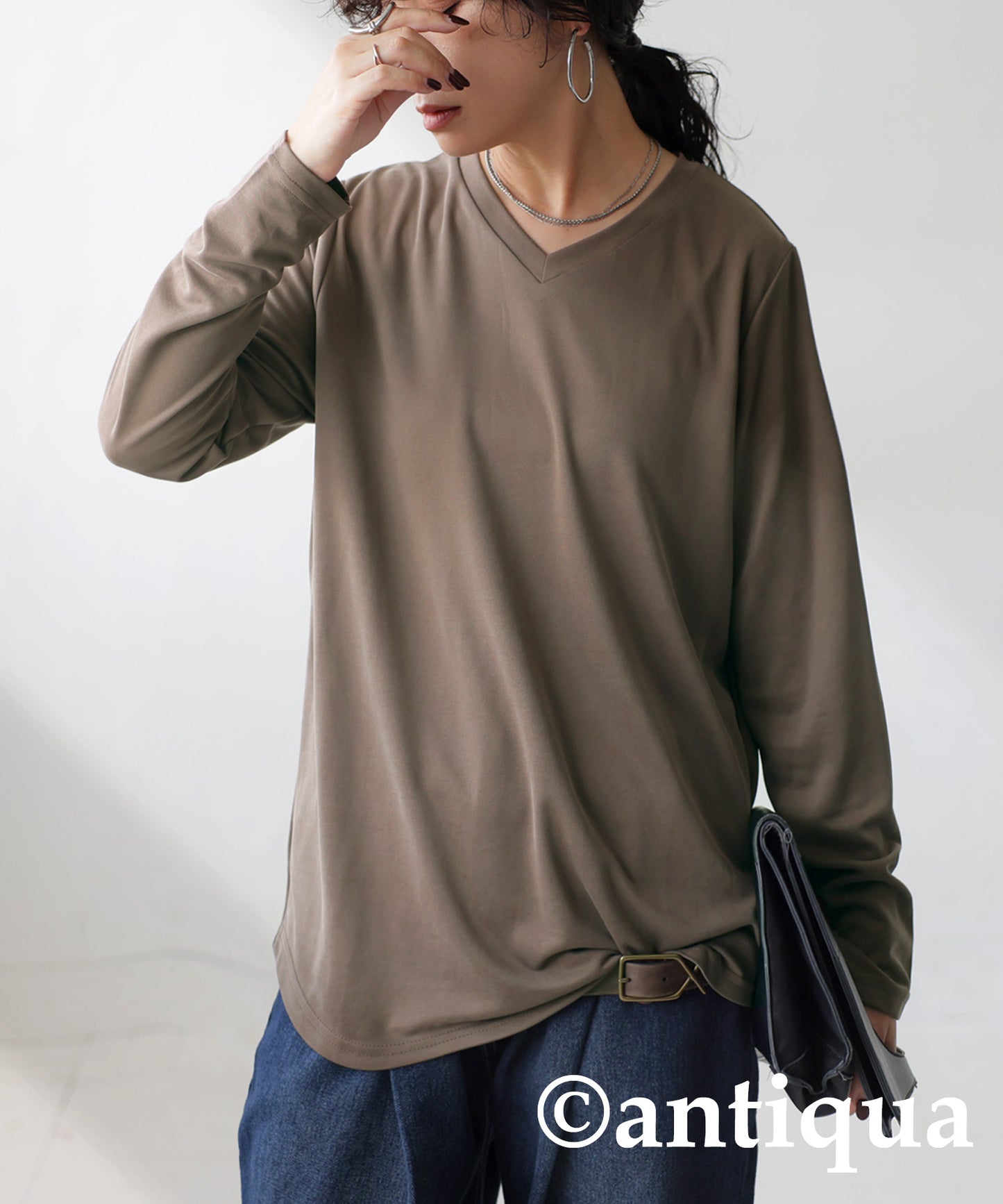 V-Neck Long T-Shirt Ladies