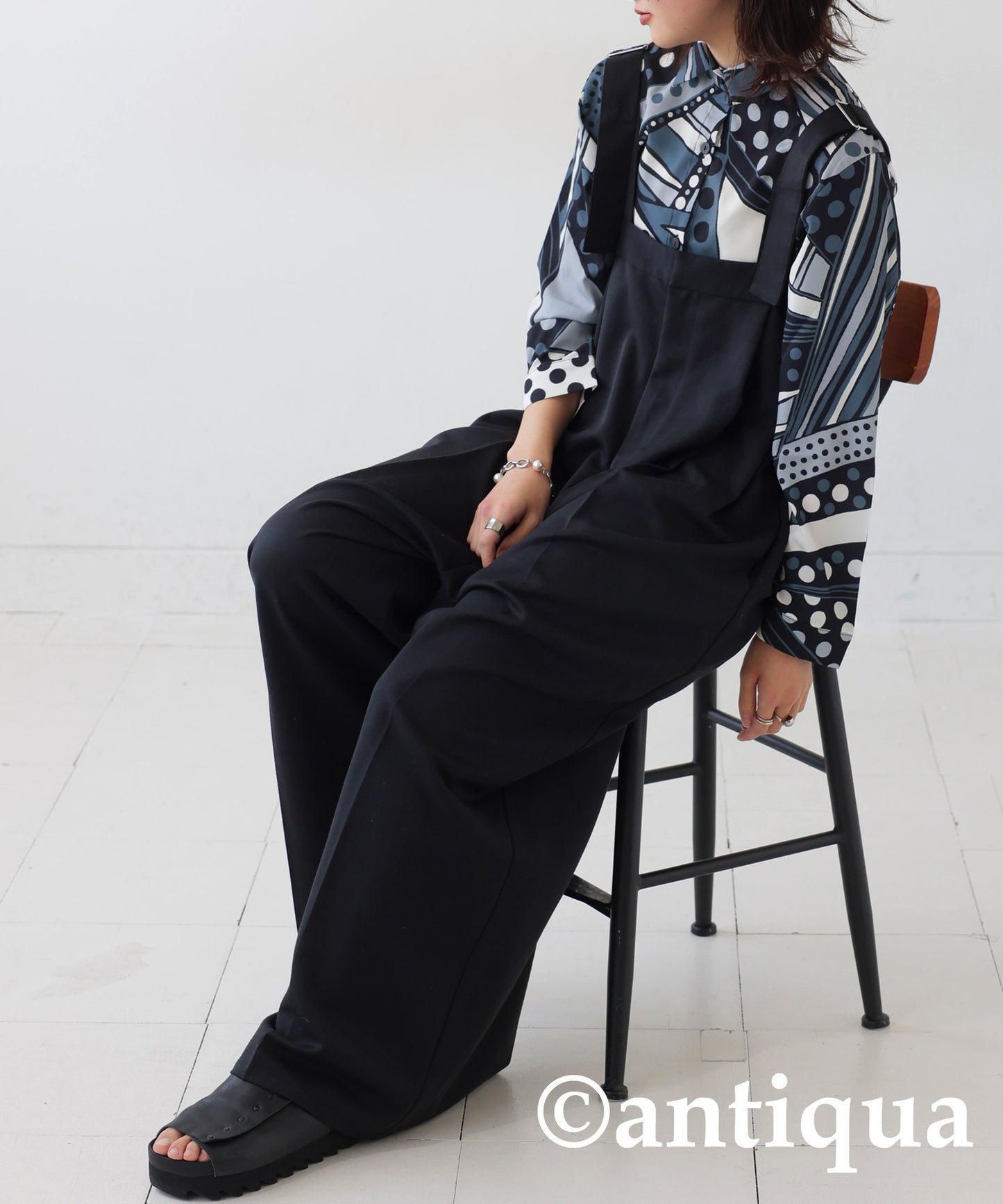 Retro Art Pattern Shirt Ladies