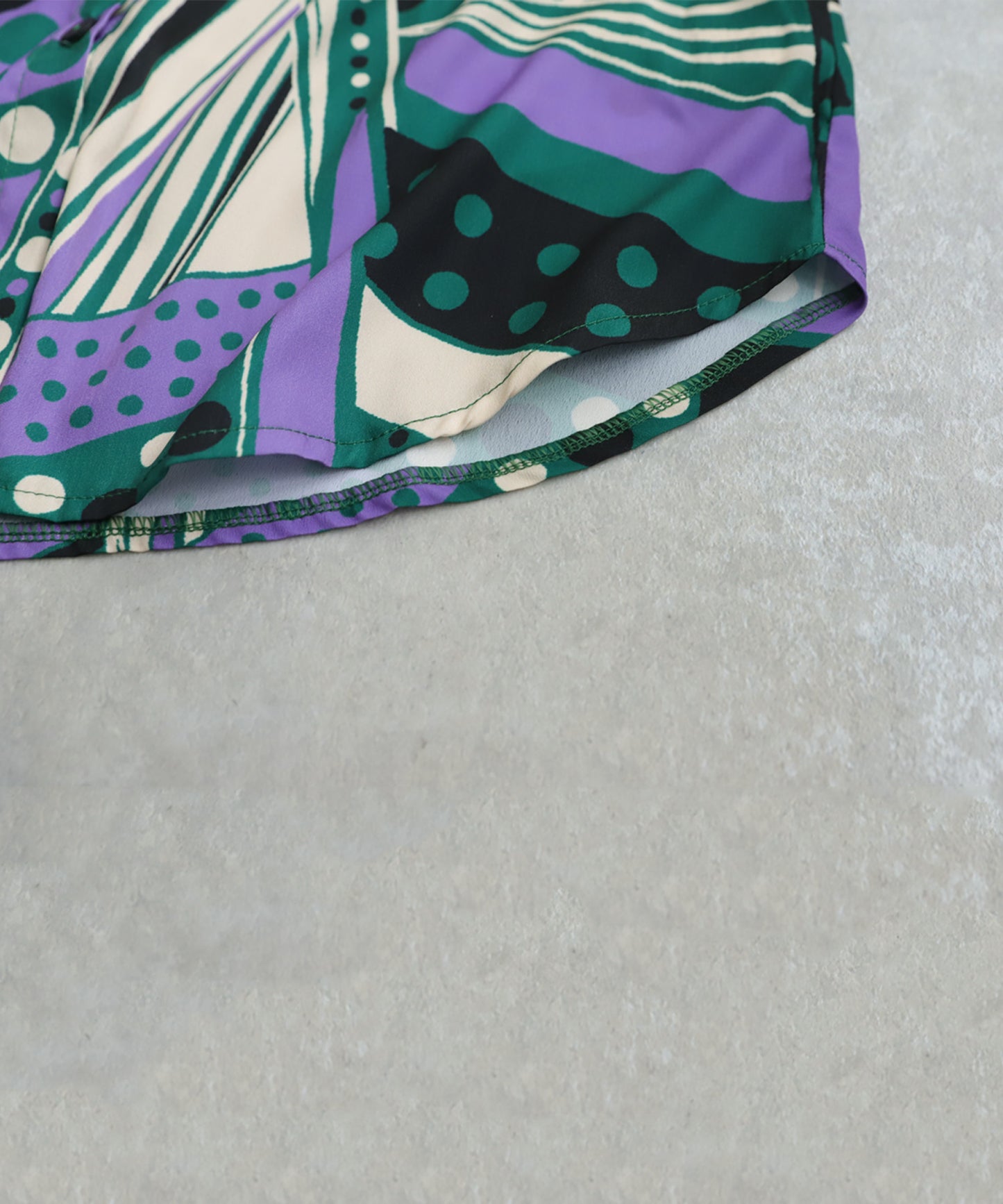 Retro Art Pattern Shirt Ladies