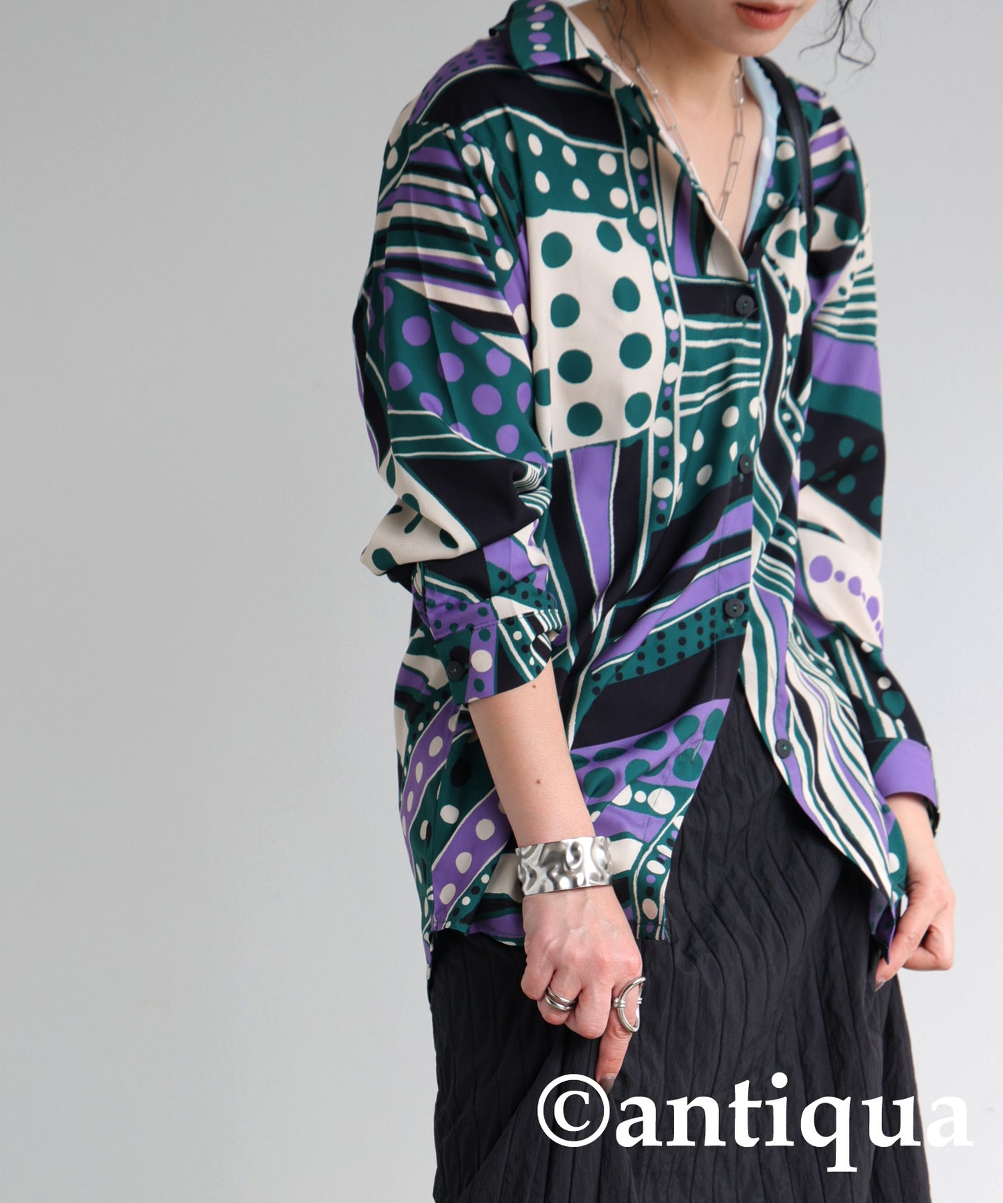 Retro Art Pattern Shirt Ladies